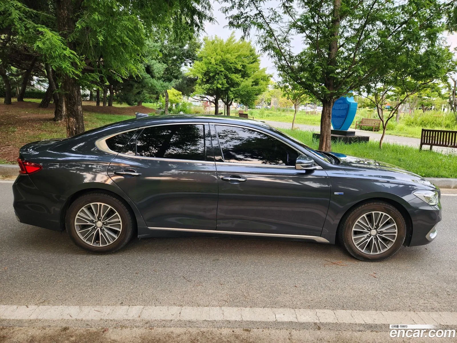 Hyundai Grandeur IG Hybrid 2017 — 8