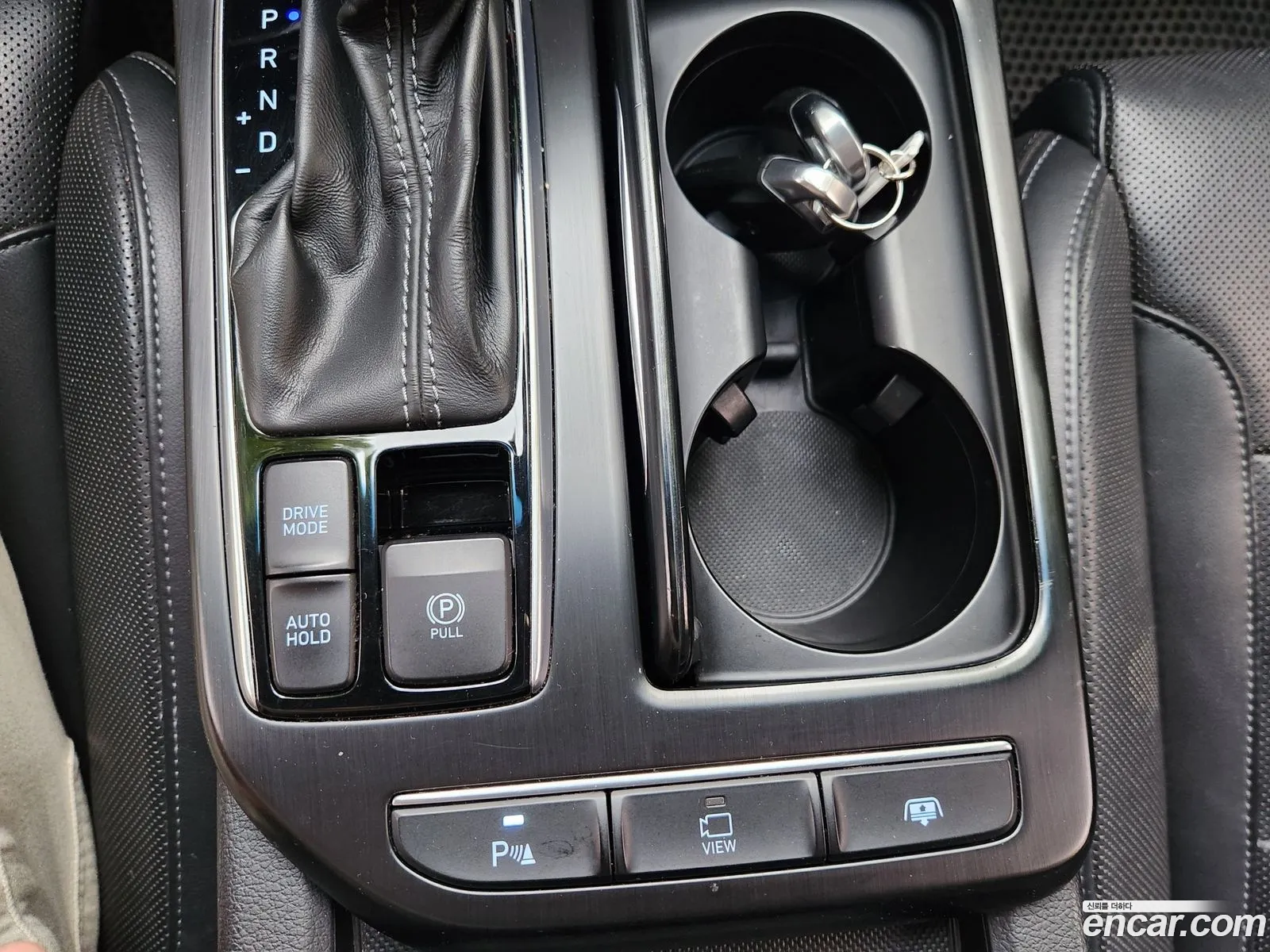Hyundai Grandeur IG Hybrid 2017 — 18