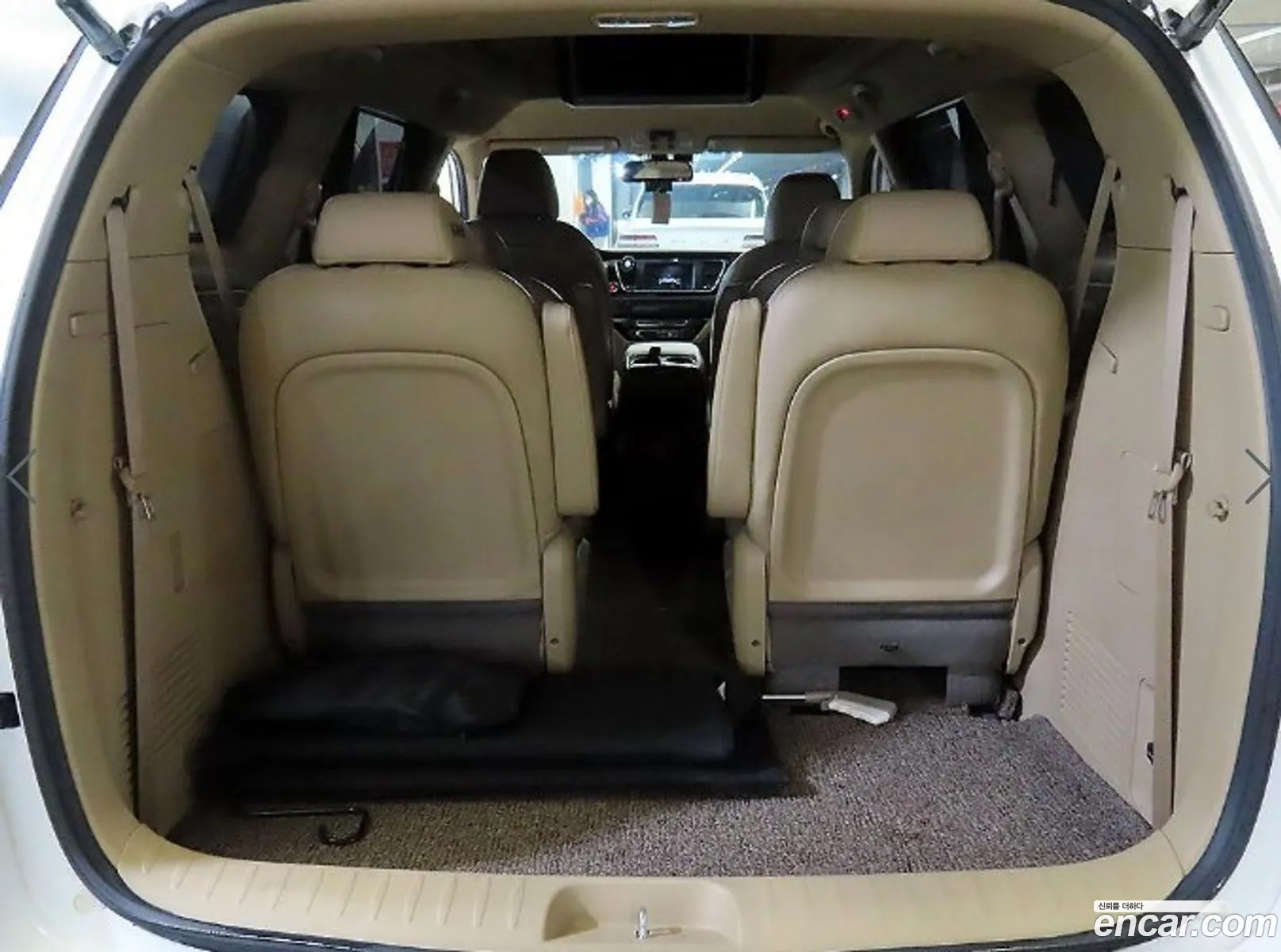 Kia Carnival 2018 — 4