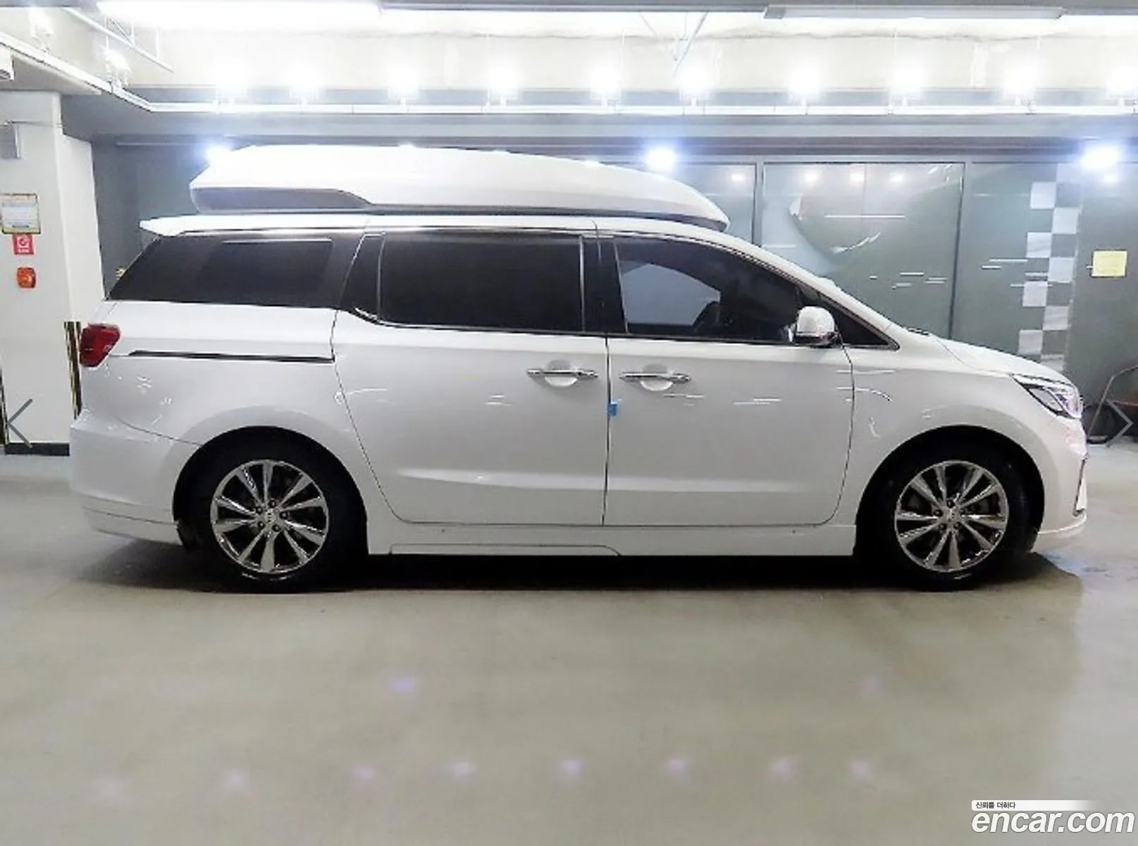 Kia Carnival 2018 — 19
