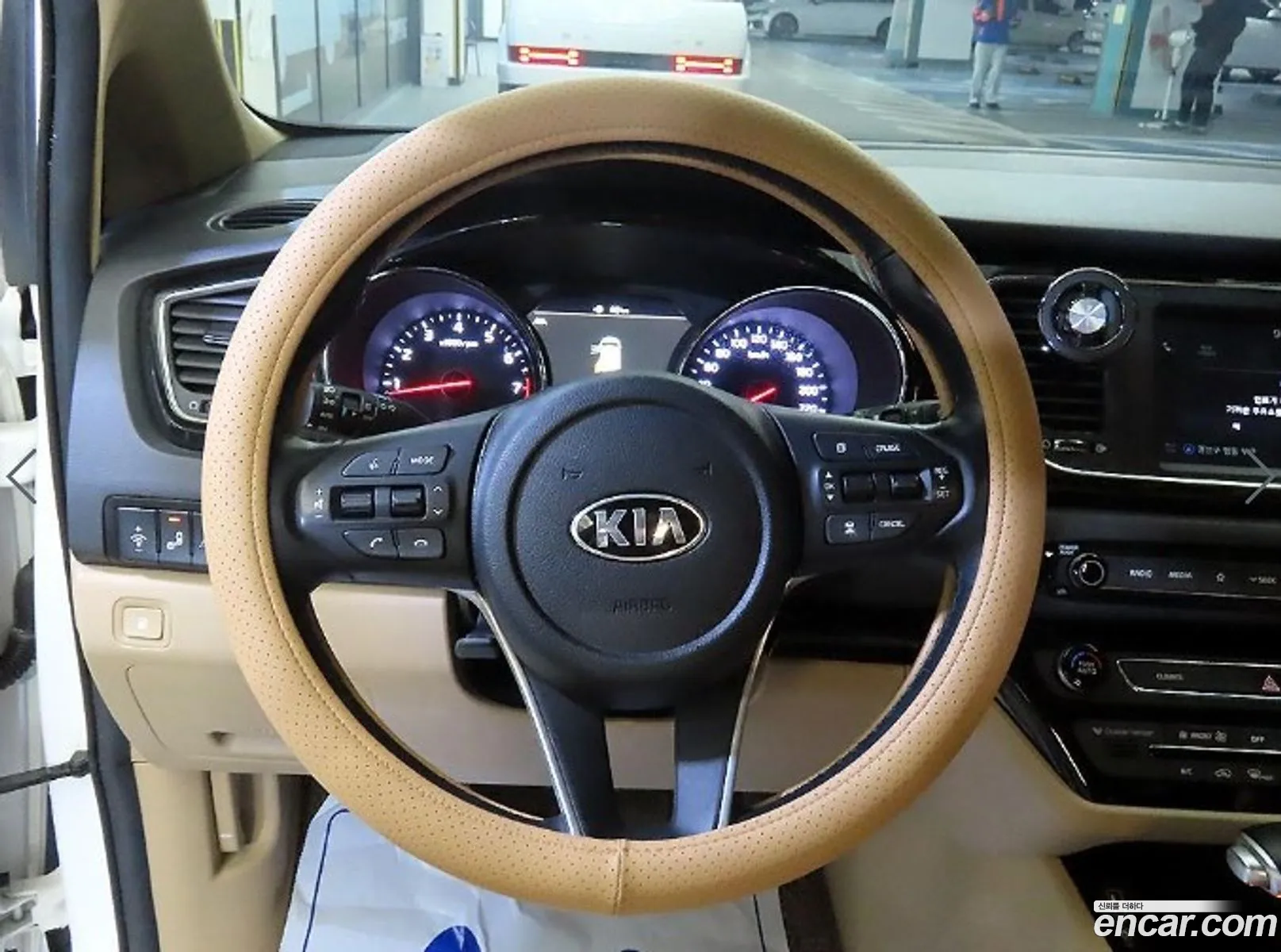 Kia Carnival 2018 — 3