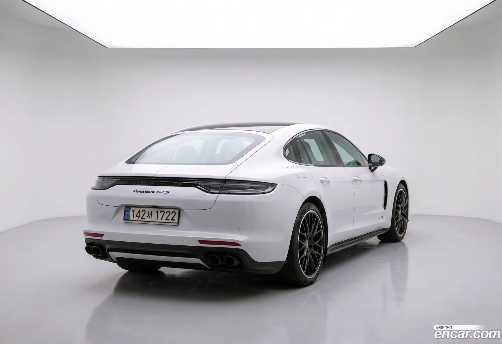 Porsche Panamera 2022 — 3