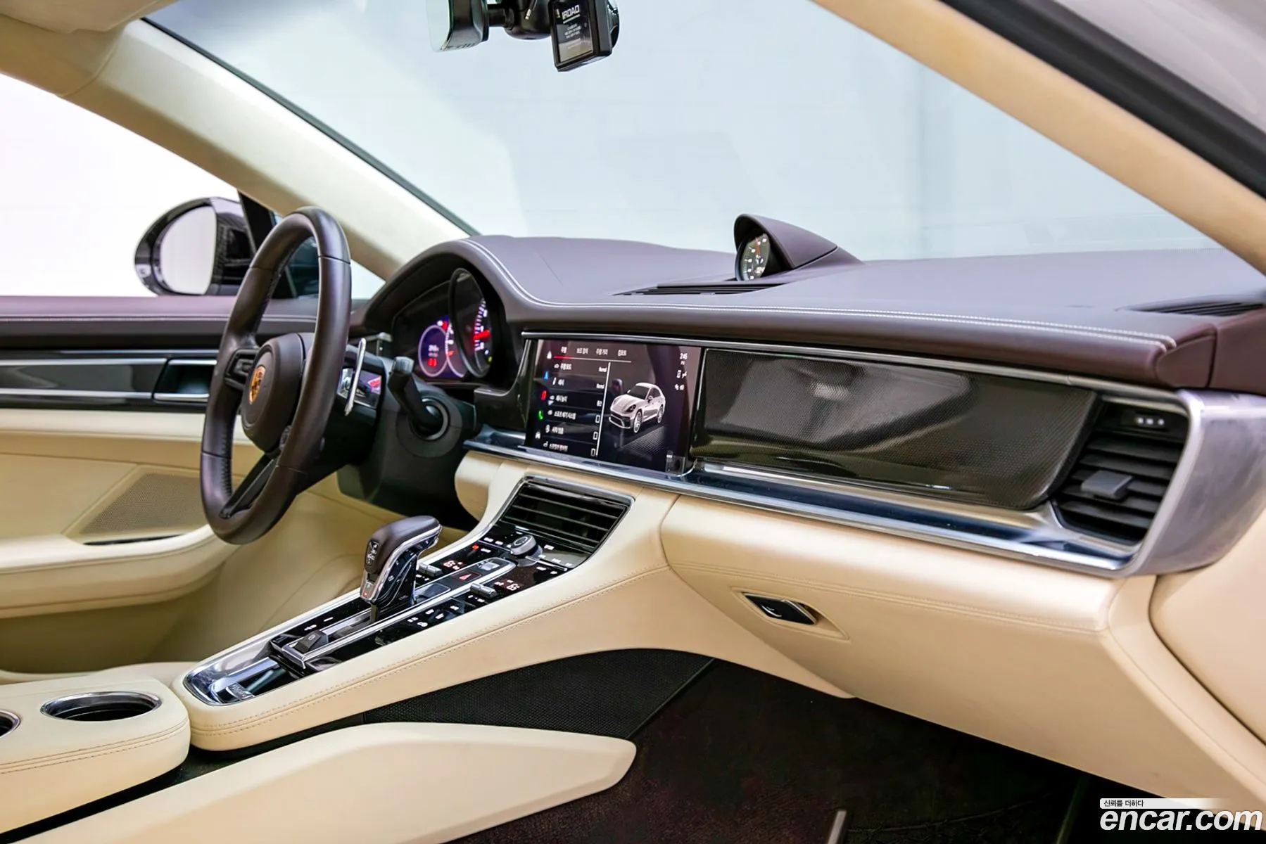 Porsche Panamera 2022 — 10
