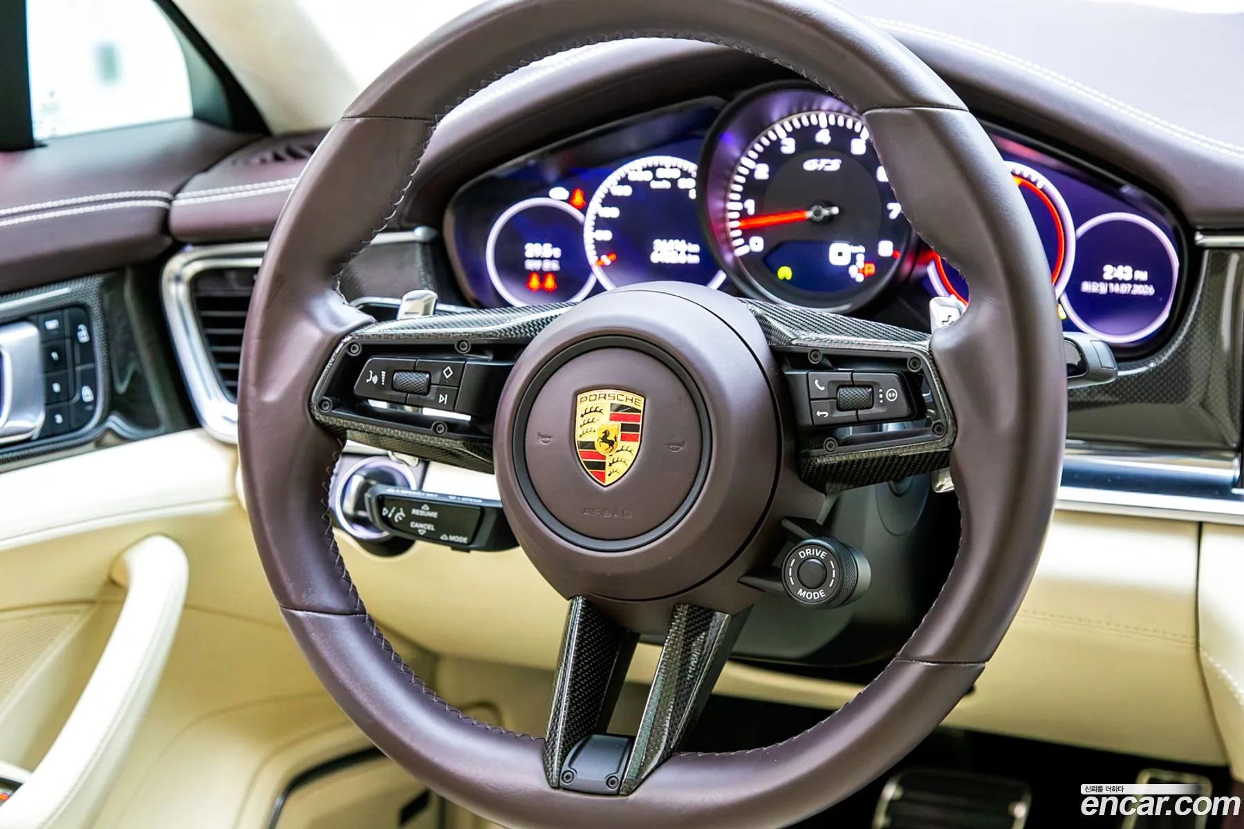 Porsche Panamera 2022 — 20