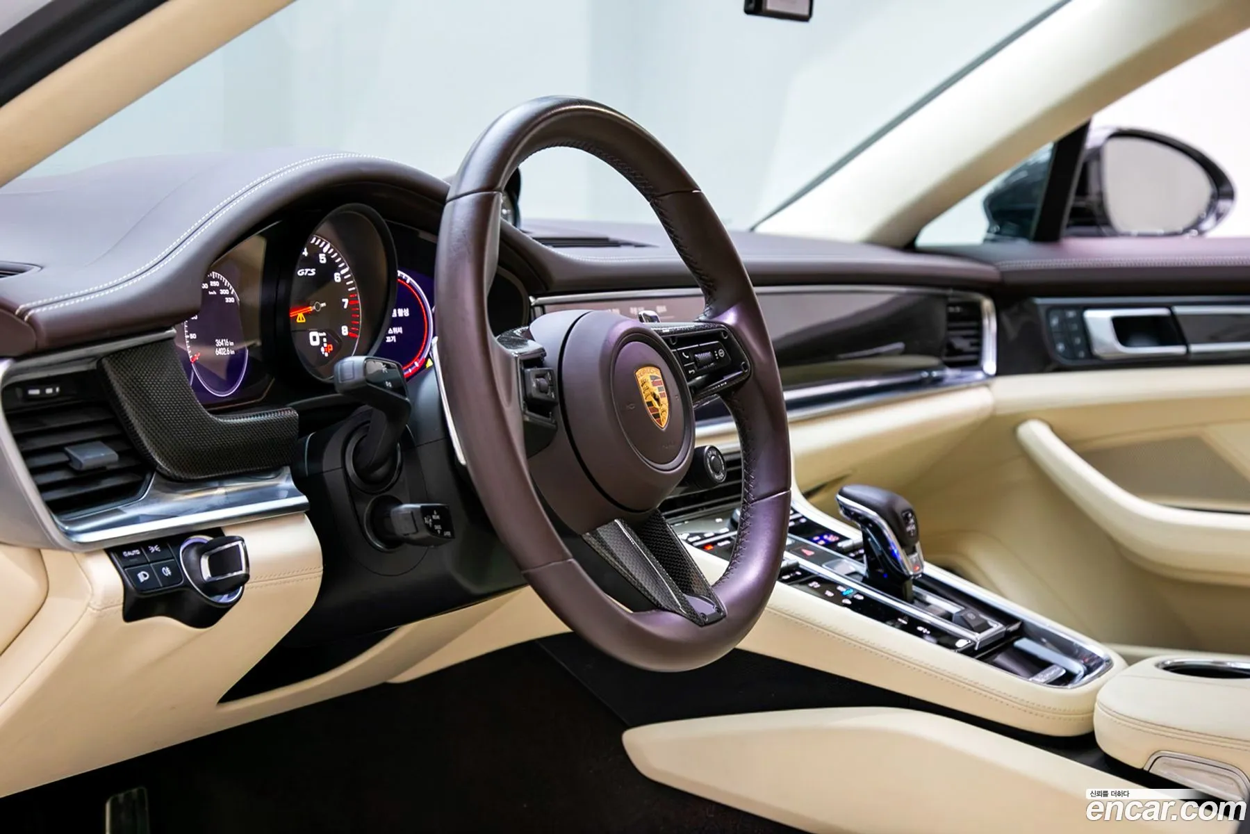 Porsche Panamera 2022 — 19