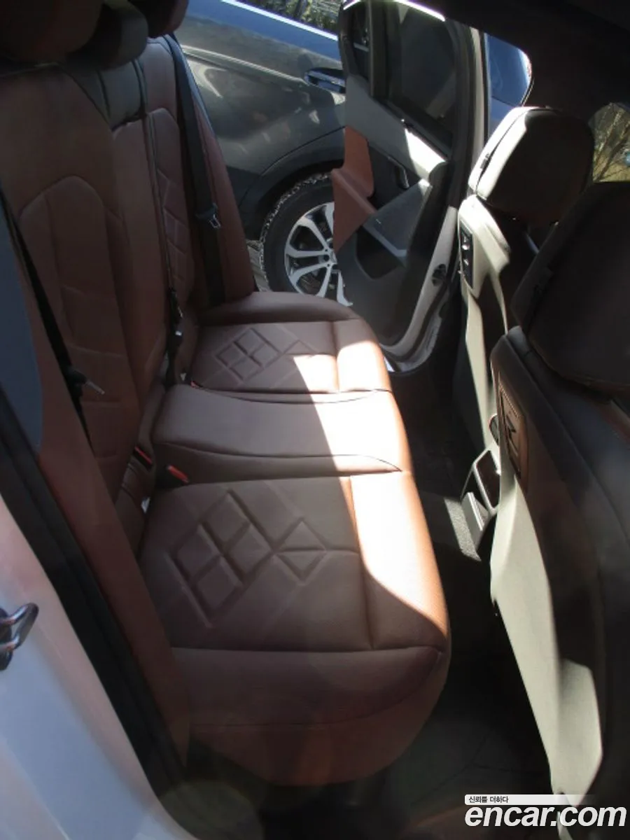 BMW 5 Series 2024 — 8