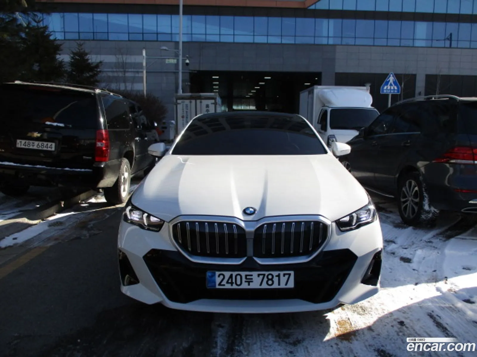 BMW 5 Series 2024 — 17