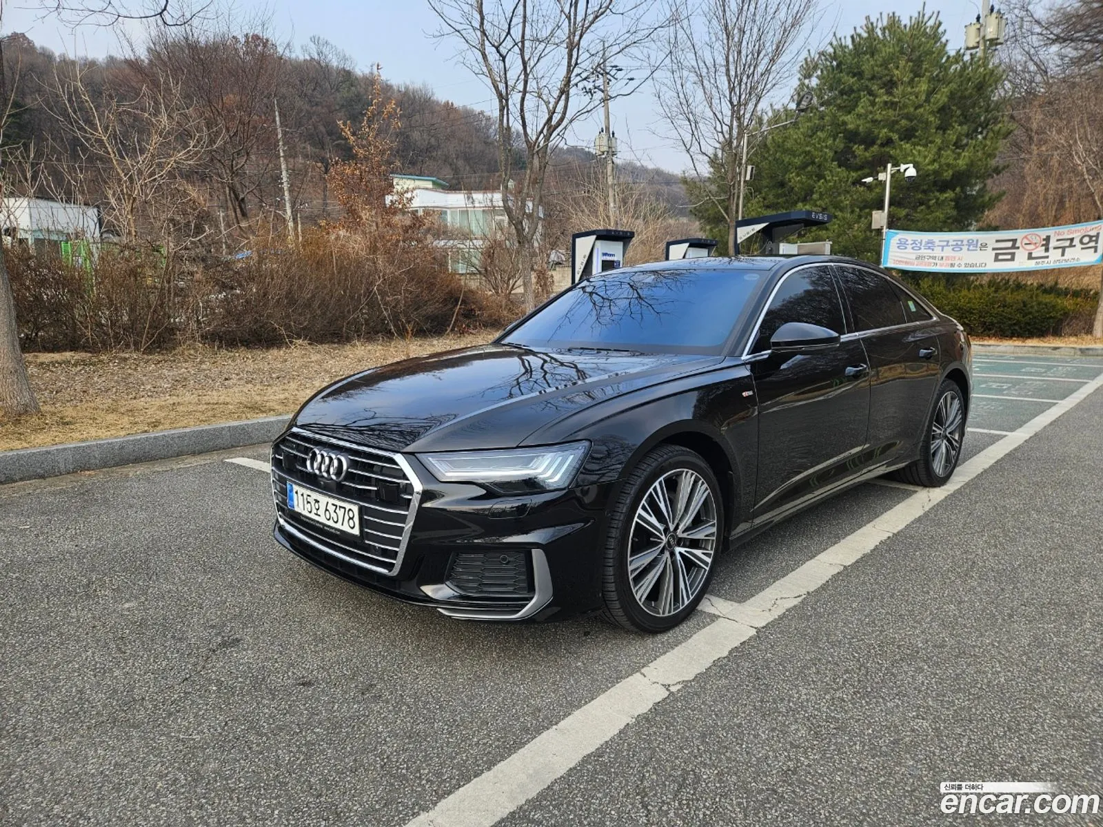Audi A6 2023 — 12