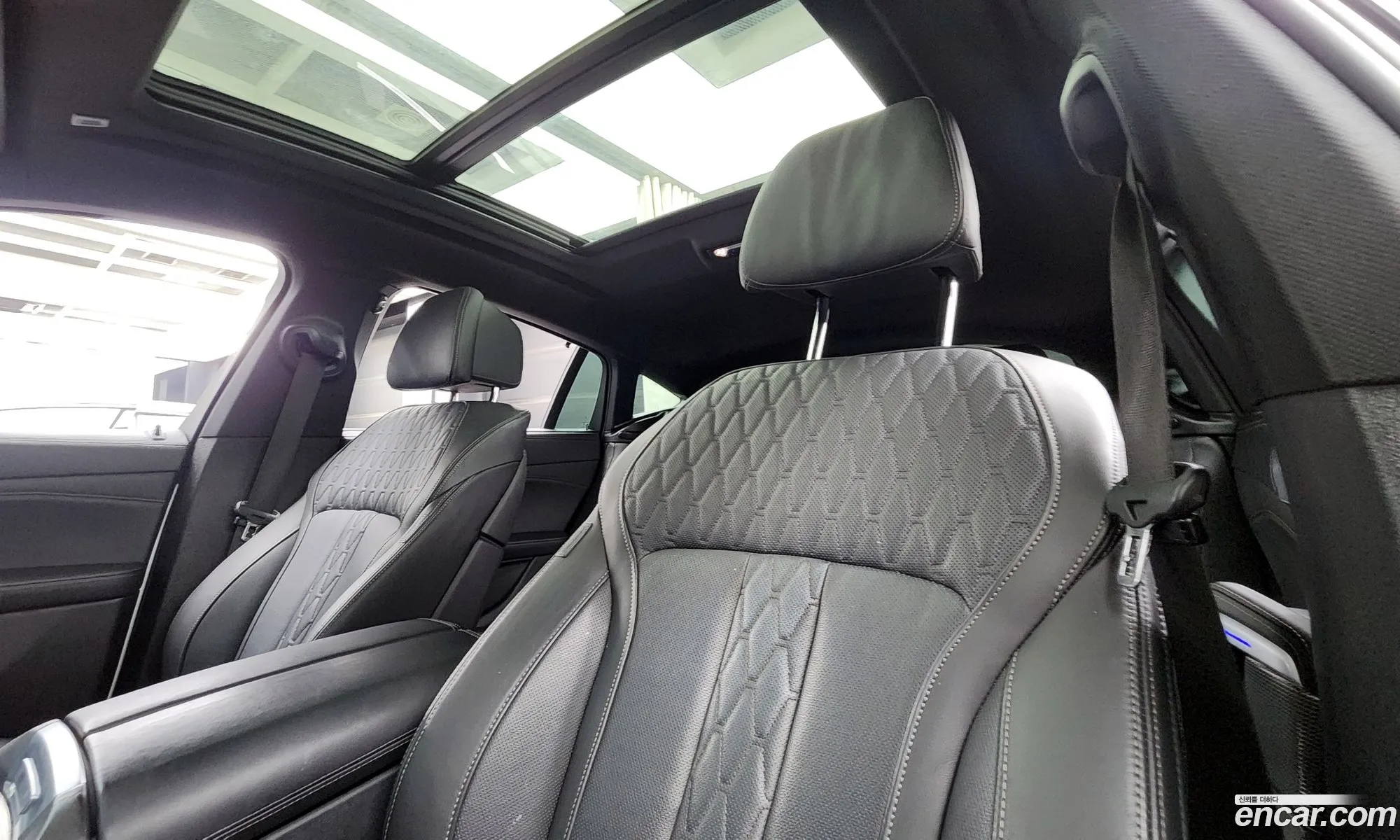 BMW X6 2023 WBACY6103P9P07622 — 15