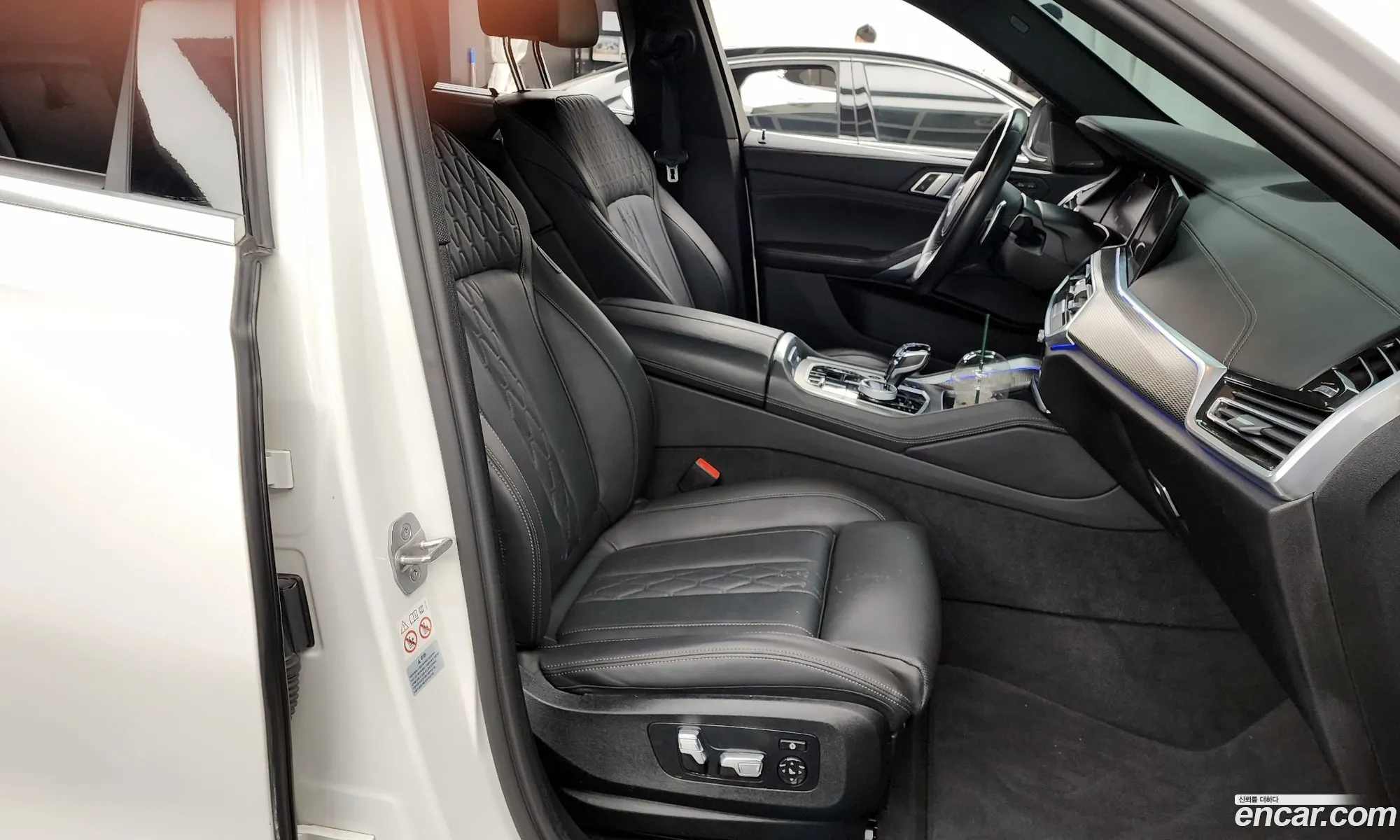 BMW X6 2023 WBACY6103P9P07622 — 4