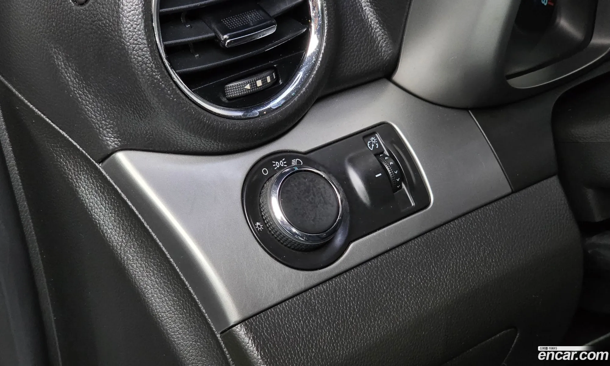 Chevrolet (GM Daewoo) Orlando 2017 — 3