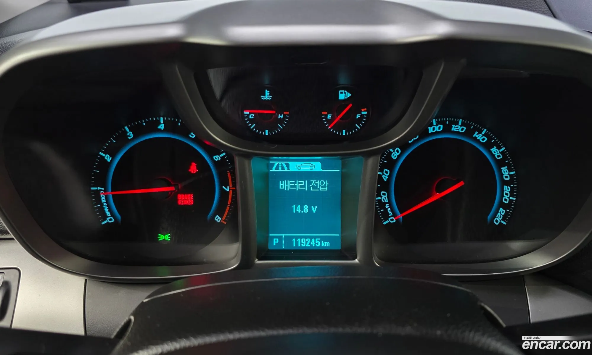 Chevrolet (GM Daewoo) Orlando 2017 — 13