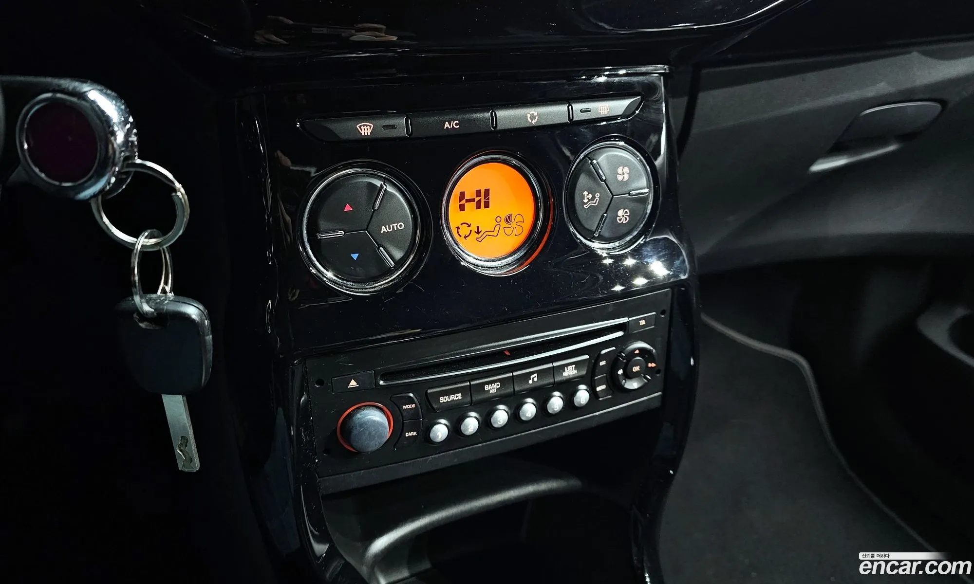Citroen/DS DS3 2013 VF7SA5FS9DW501336 — 11