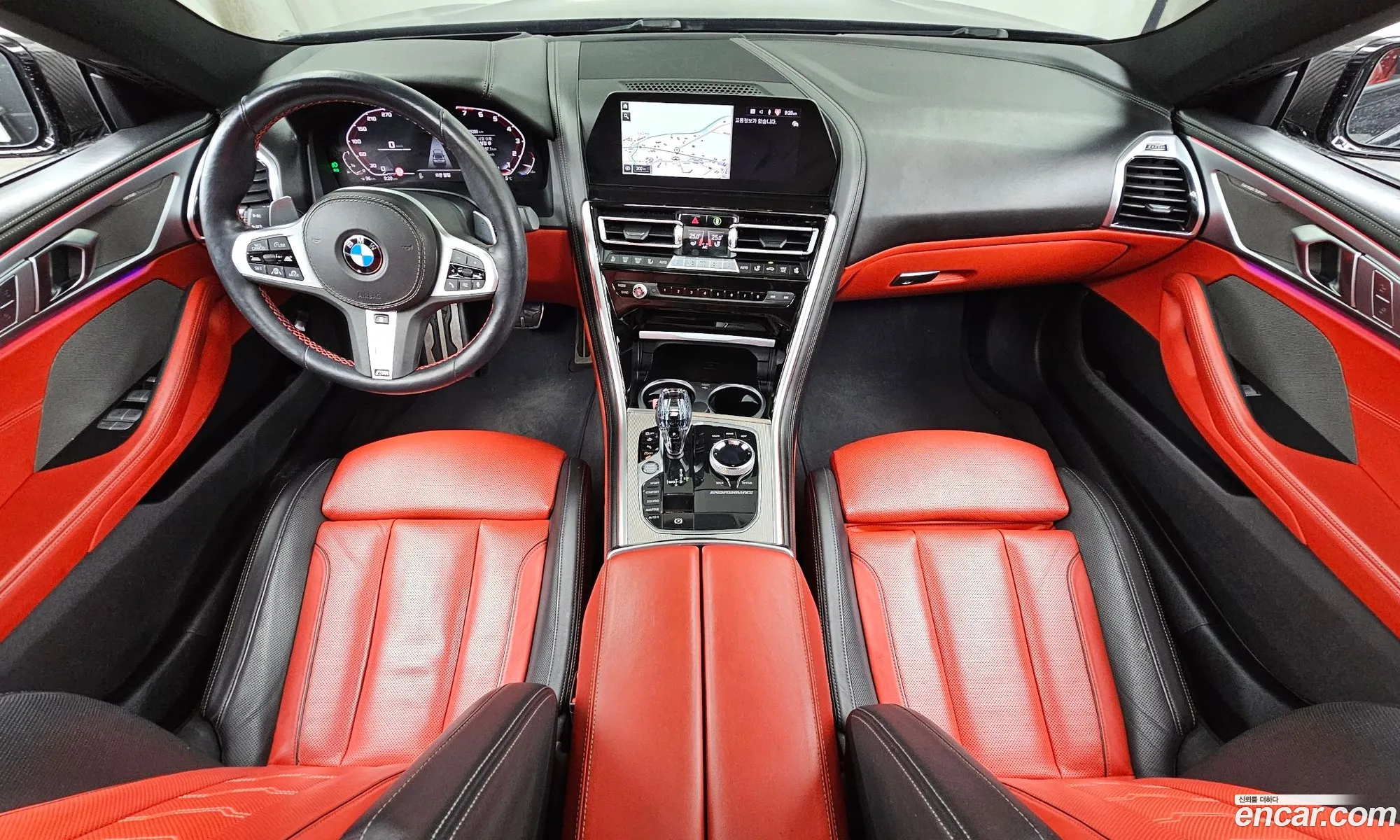 BMW 8 Series 2019 WBAGV4109LBP45695 — 8