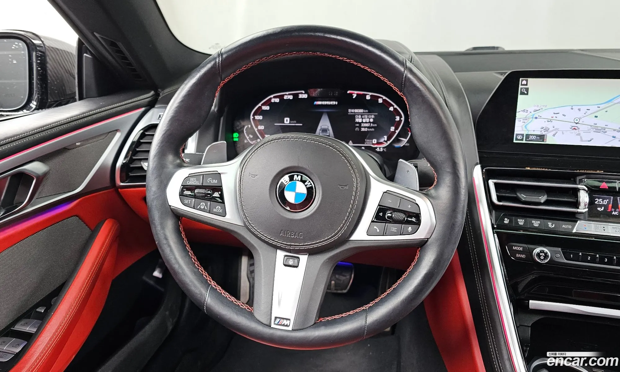 BMW 8 Series 2019 WBAGV4109LBP45695 — 2