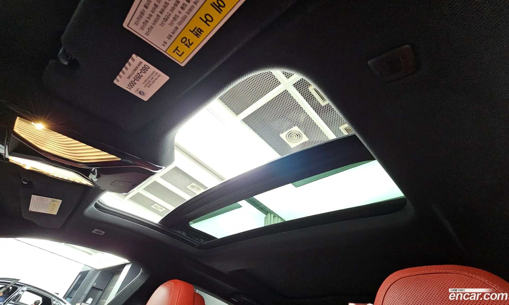 BMW 8 Series 2019 WBAGV4109LBP45695 — 6