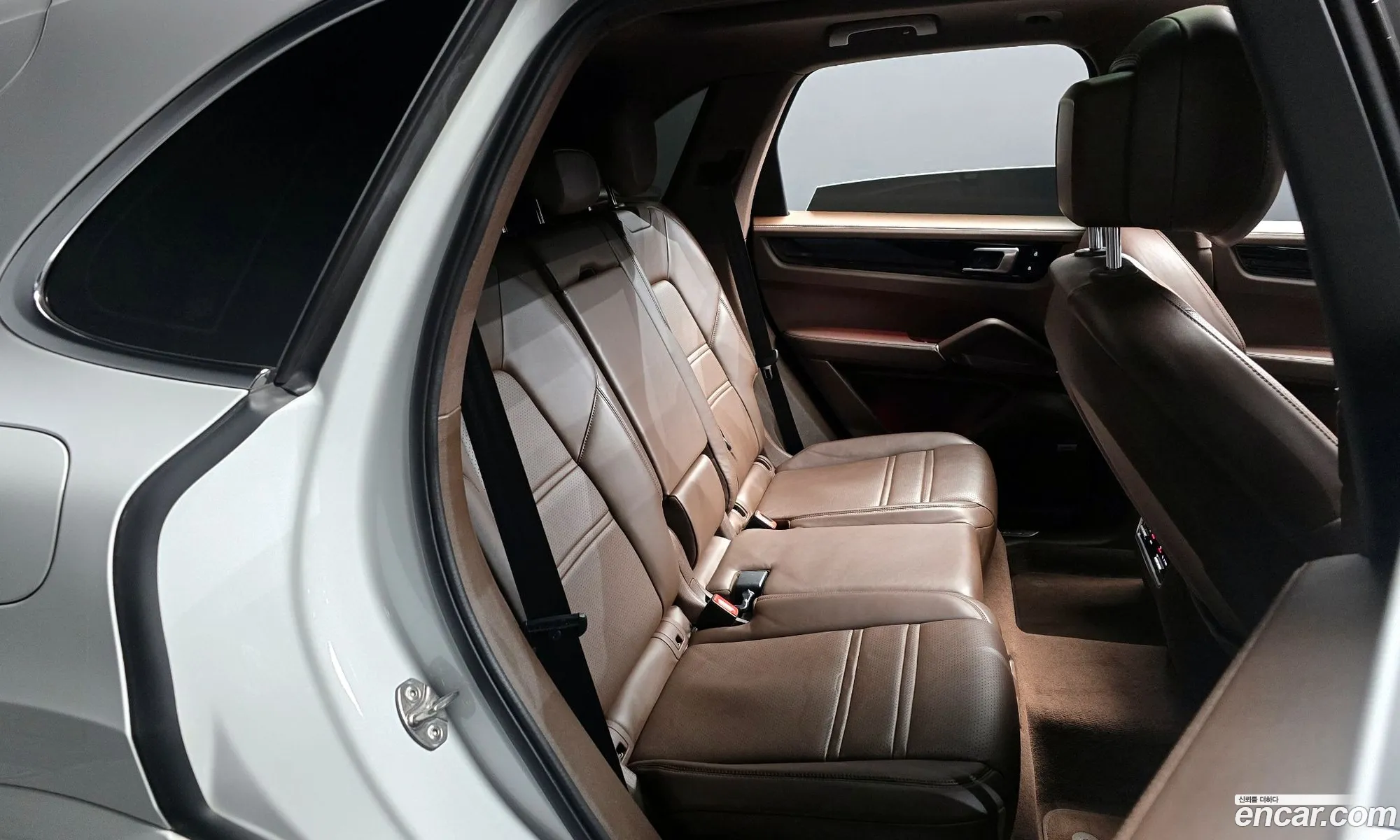 Porsche Cayenne 2021 — 13