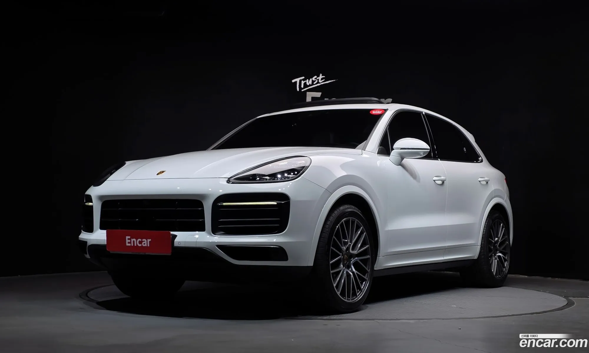 Porsche Cayenne 2021 — 10
