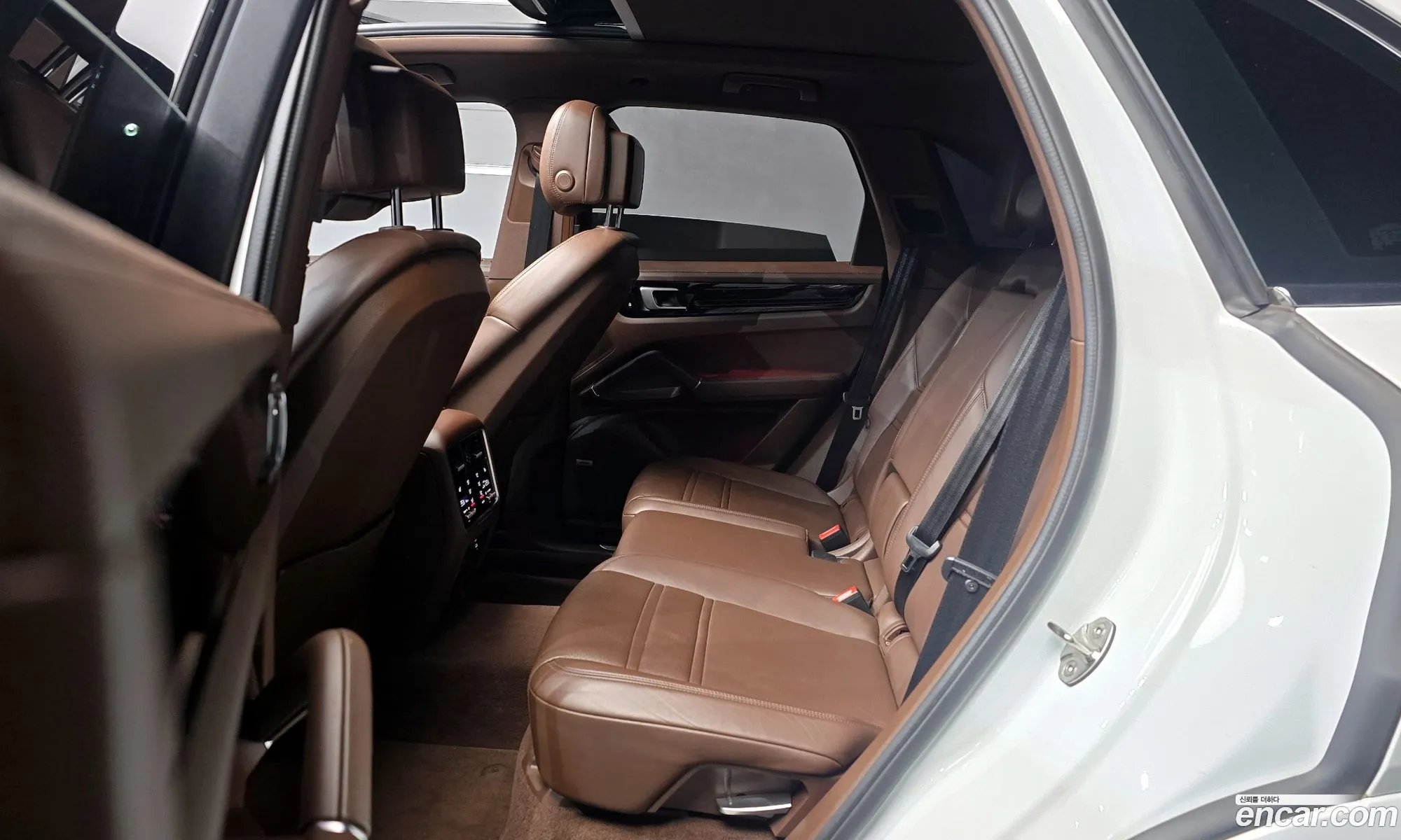 Porsche Cayenne 2021 — 8