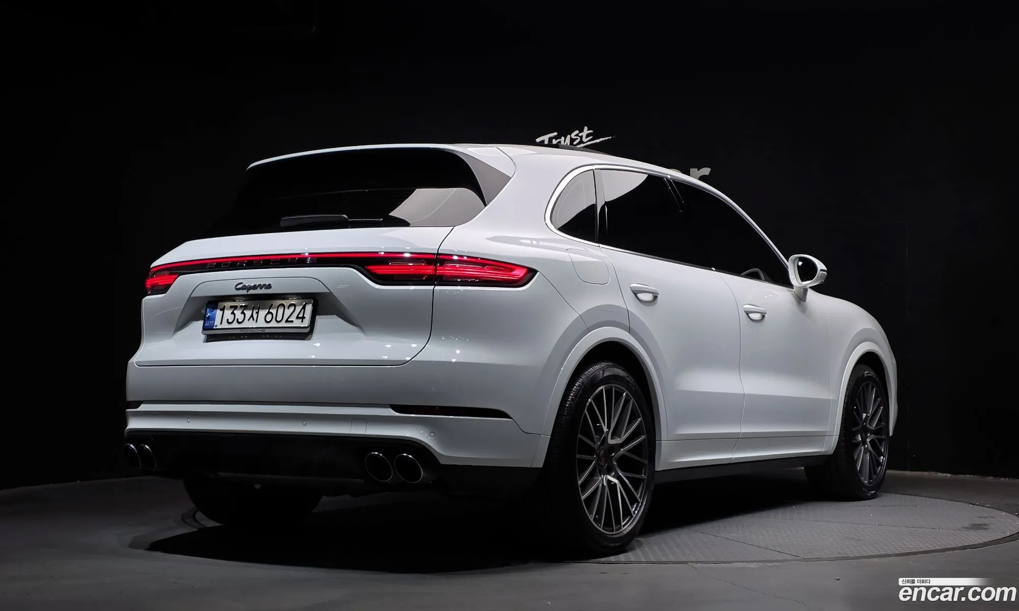 Porsche Cayenne 2021 — 11