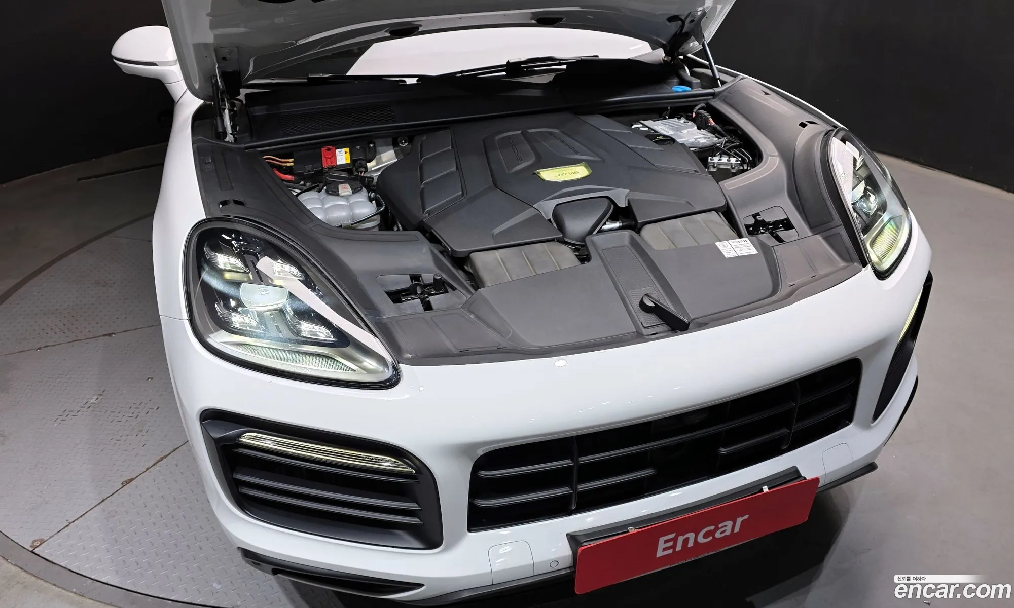 Porsche Cayenne 2021 — 9