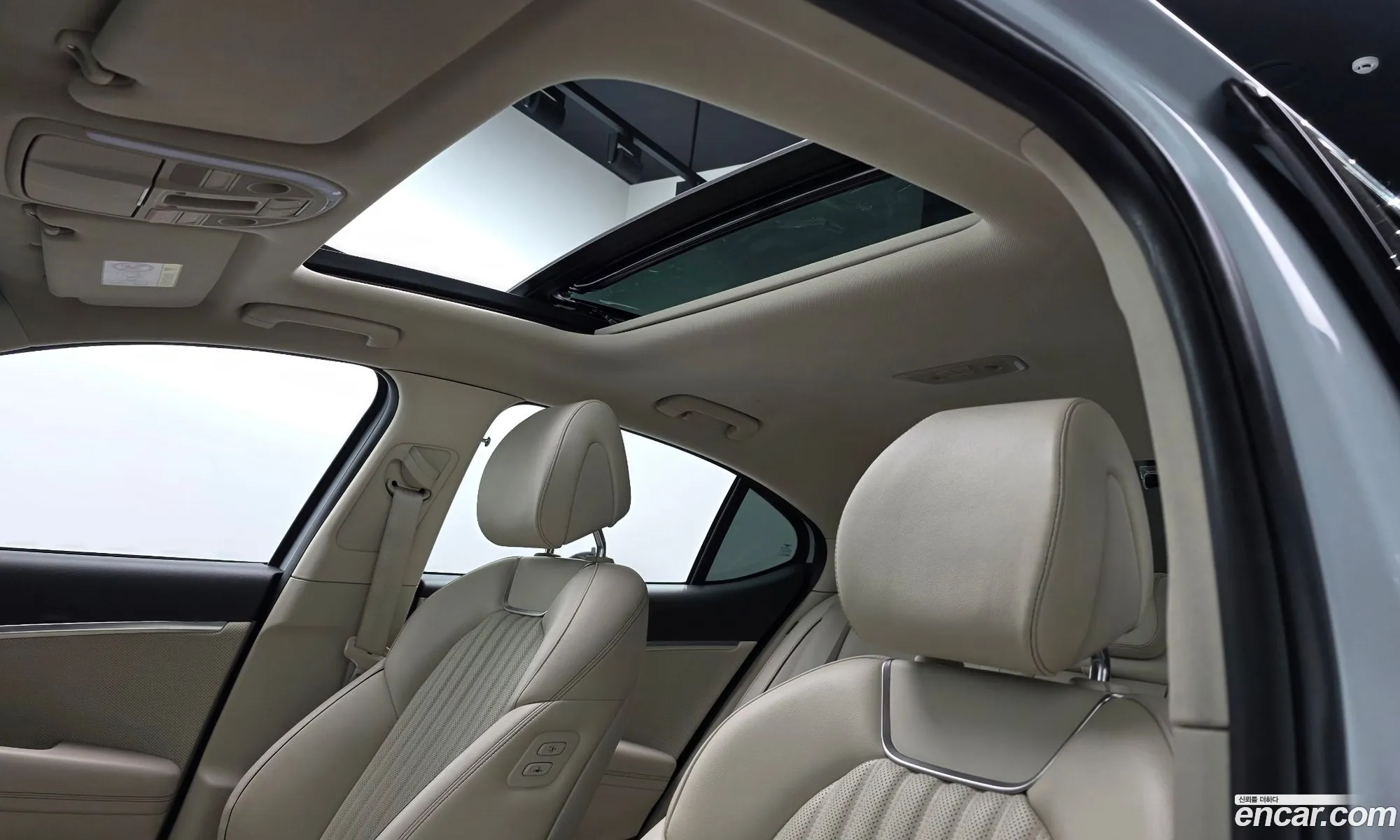 Genesis G70 2021 — 5