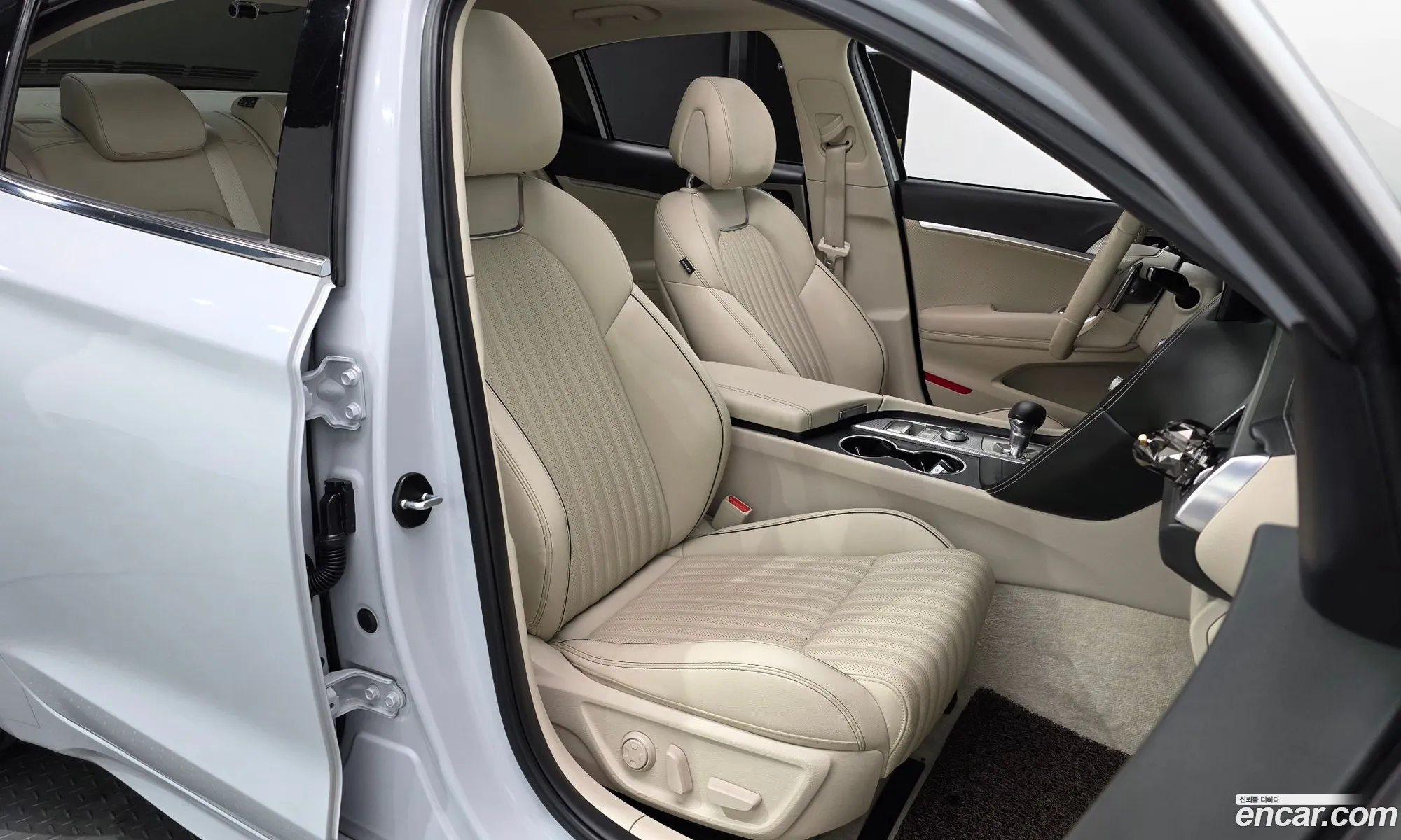 Genesis G70 2021 — 3