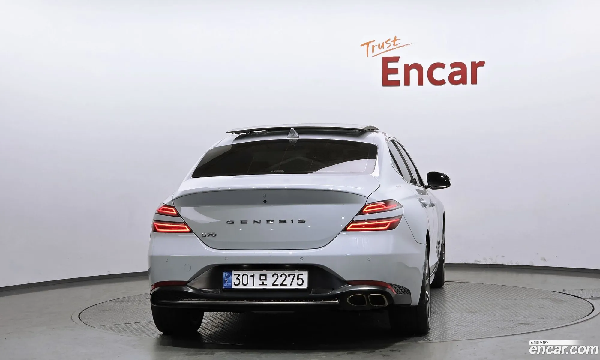 Genesis G70 2021 — 10