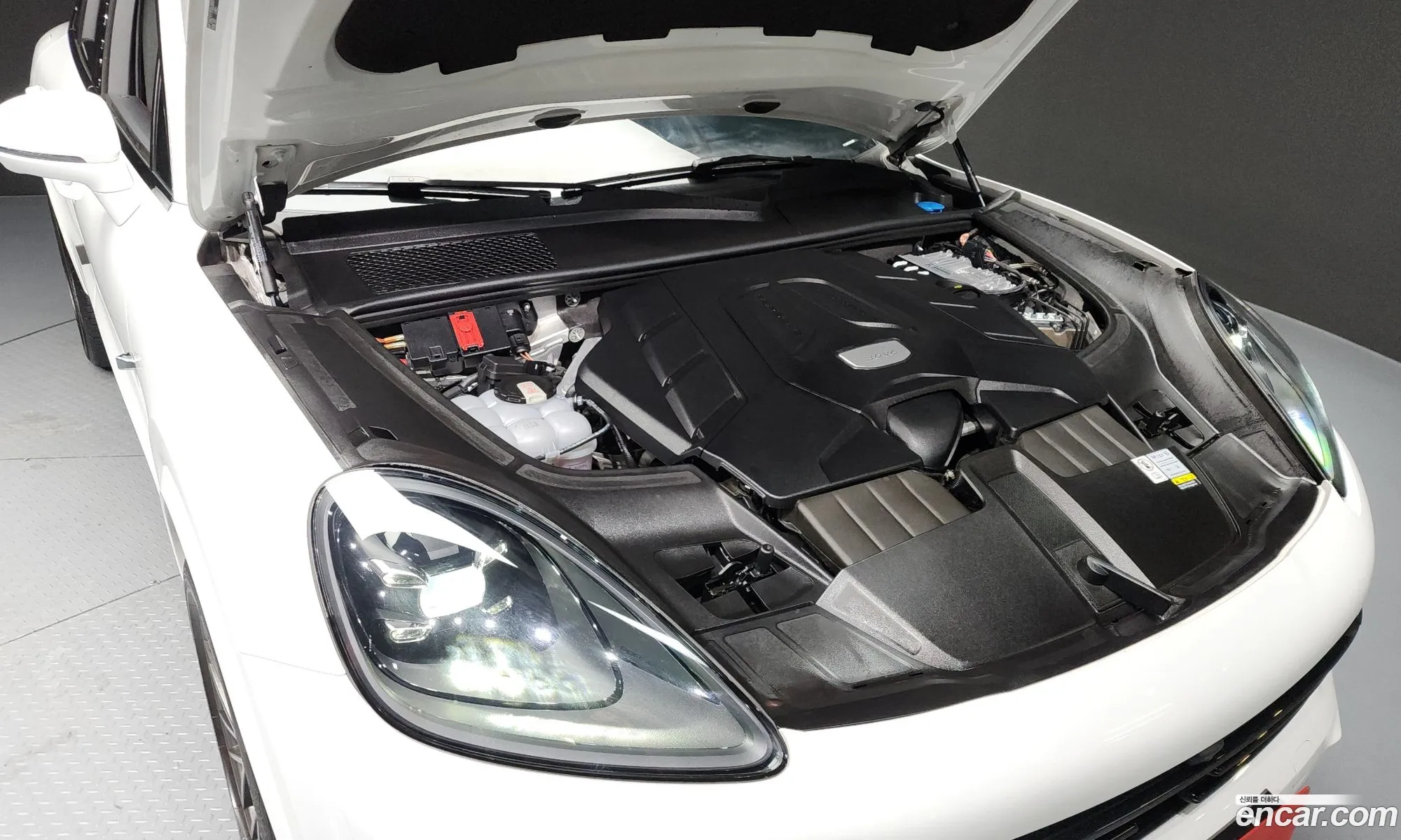 Porsche Cayenne 2023 WP1BA29Y7PDA38854 — 18