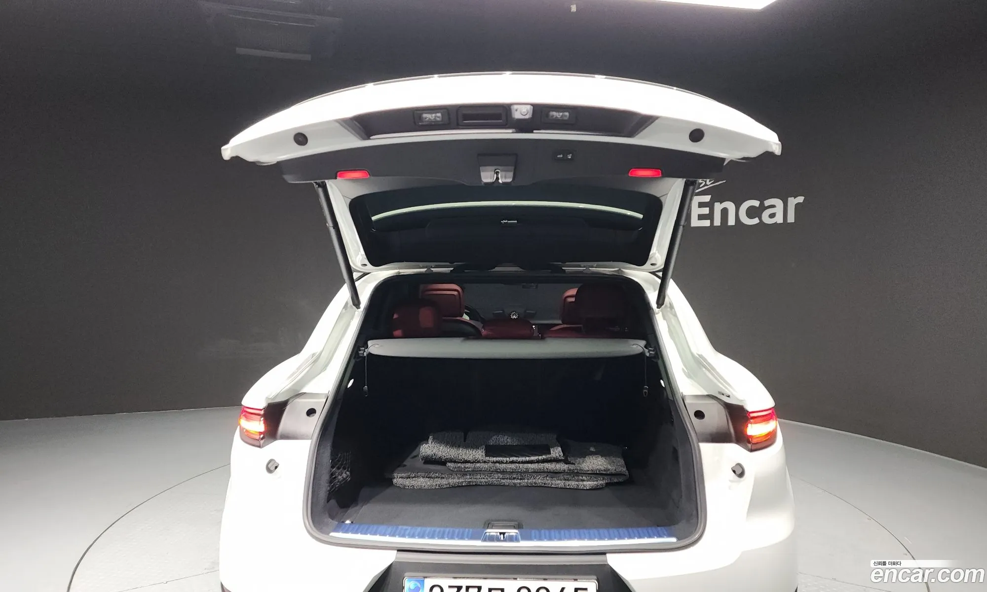 Porsche Cayenne 2023 WP1BA29Y7PDA38854 — 17