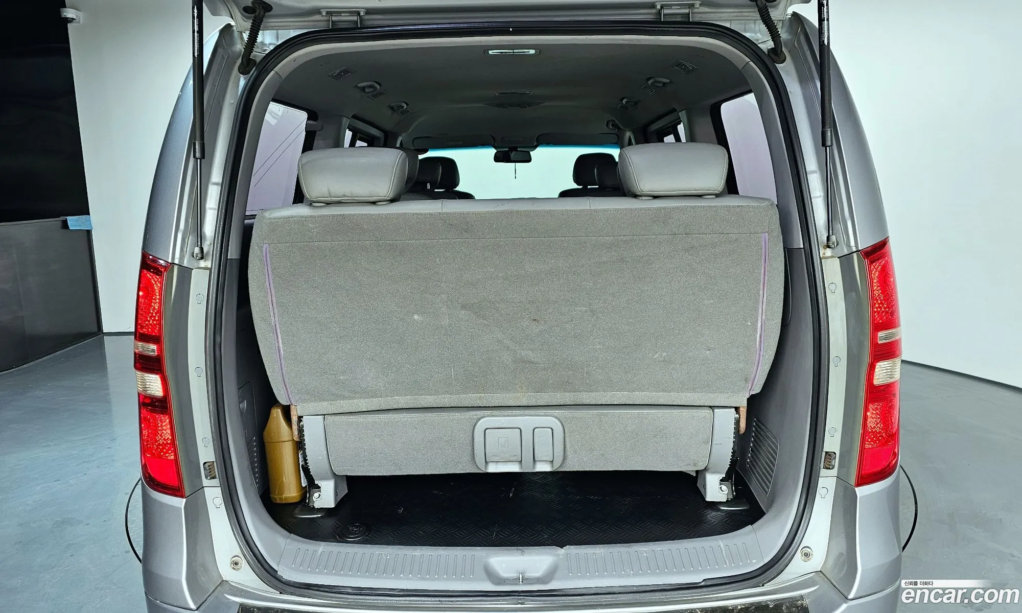 Hyundai Grand Starex 2013 — 4