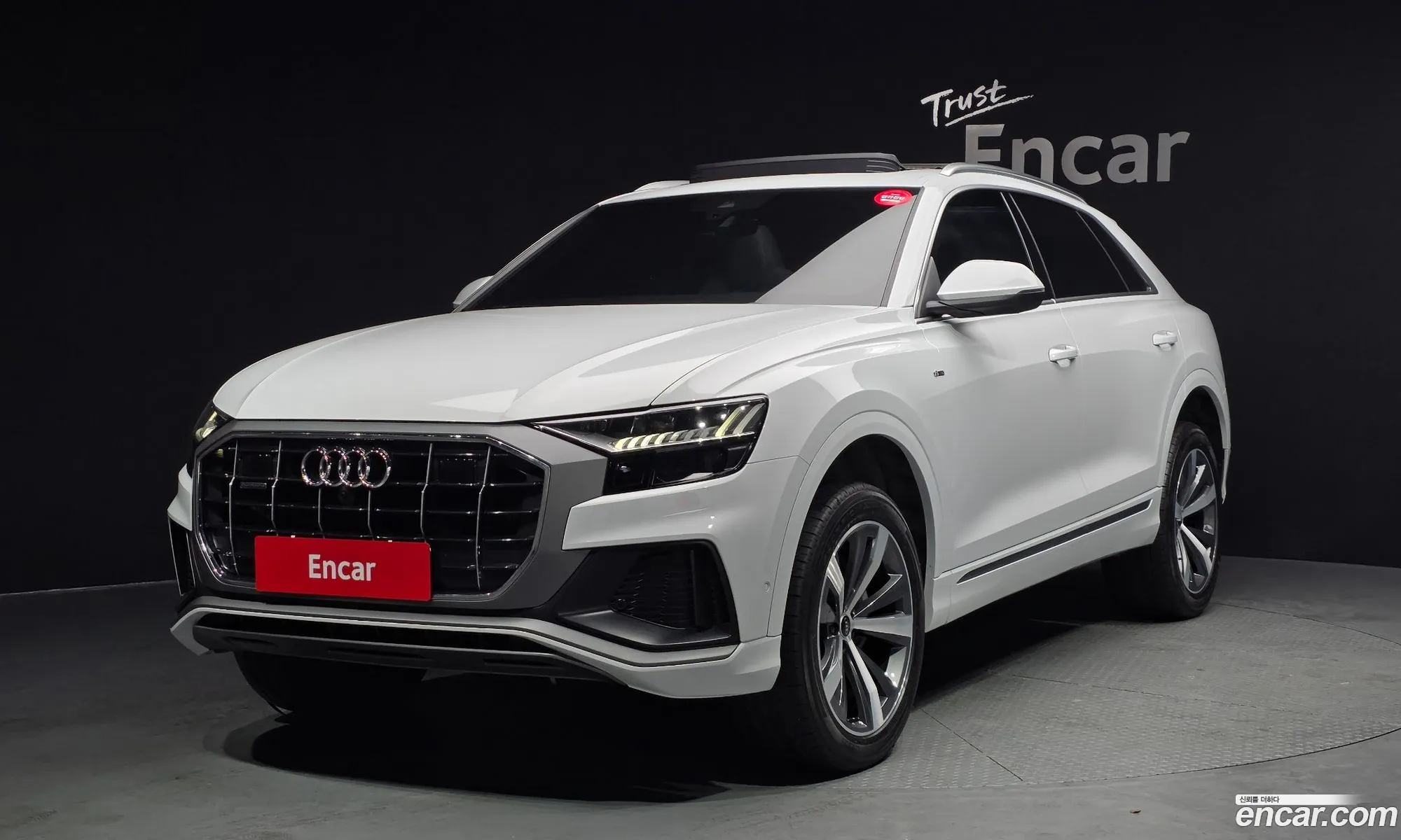 Audi Q8 2022 WAUZZZF14ND009704 — 6