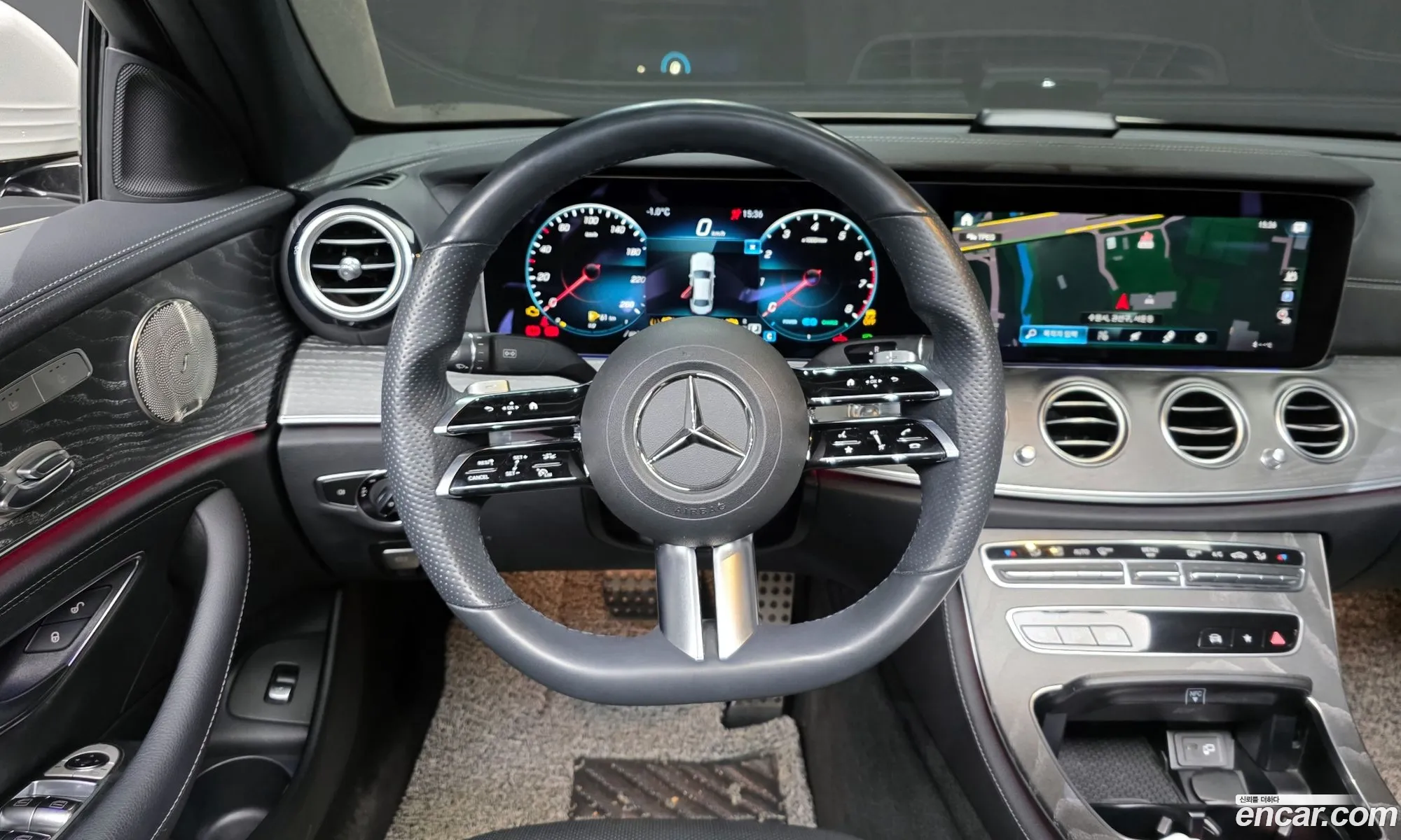 Mercedes-Benz E-Class W213 2022 — 15