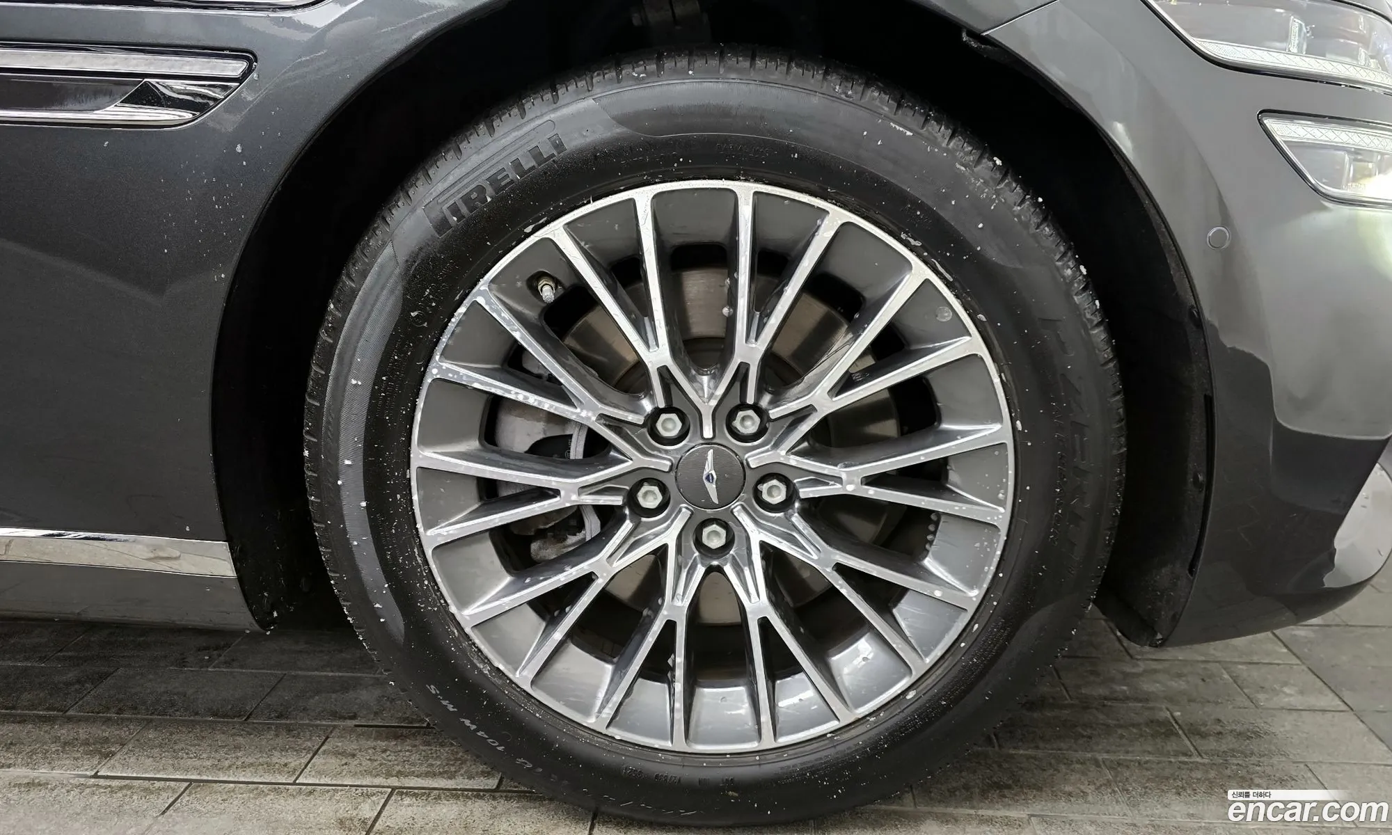 Genesis G80 2022 KMTGB41CBNU116840 — 7