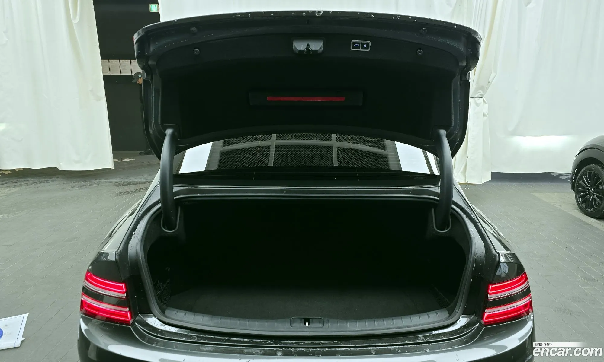 Genesis G80 2022 KMTGB41CBNU116840 — 9