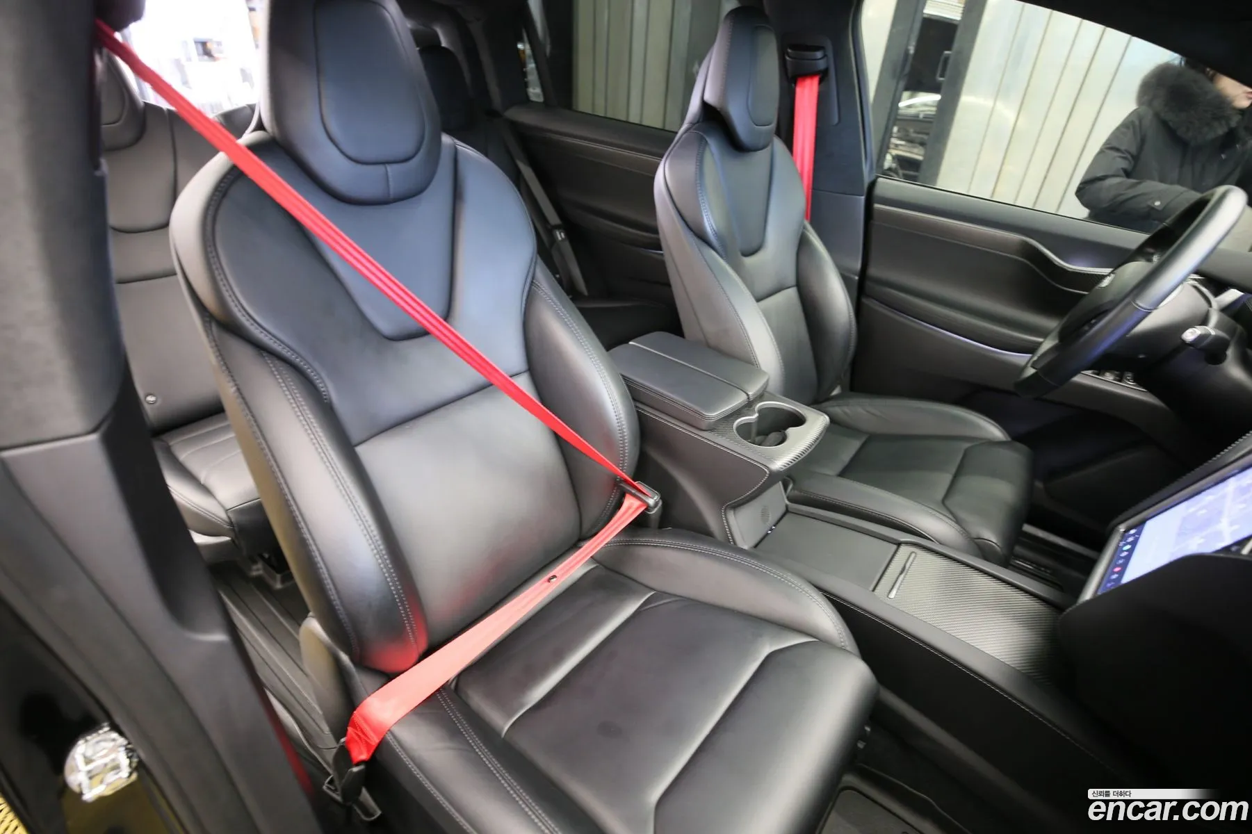Tesla Model X 2019 — 5