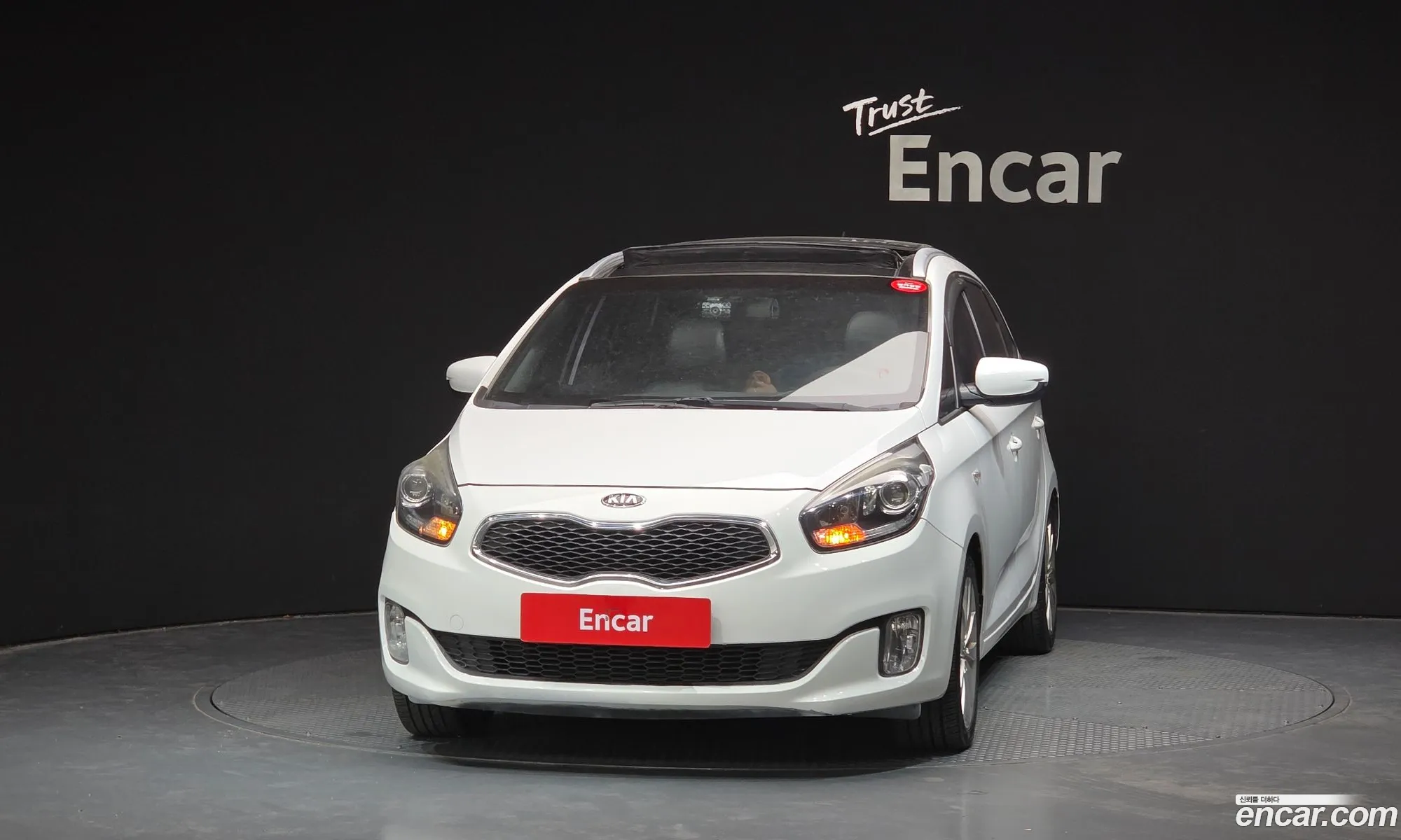 Kia Carens 2013 — 12