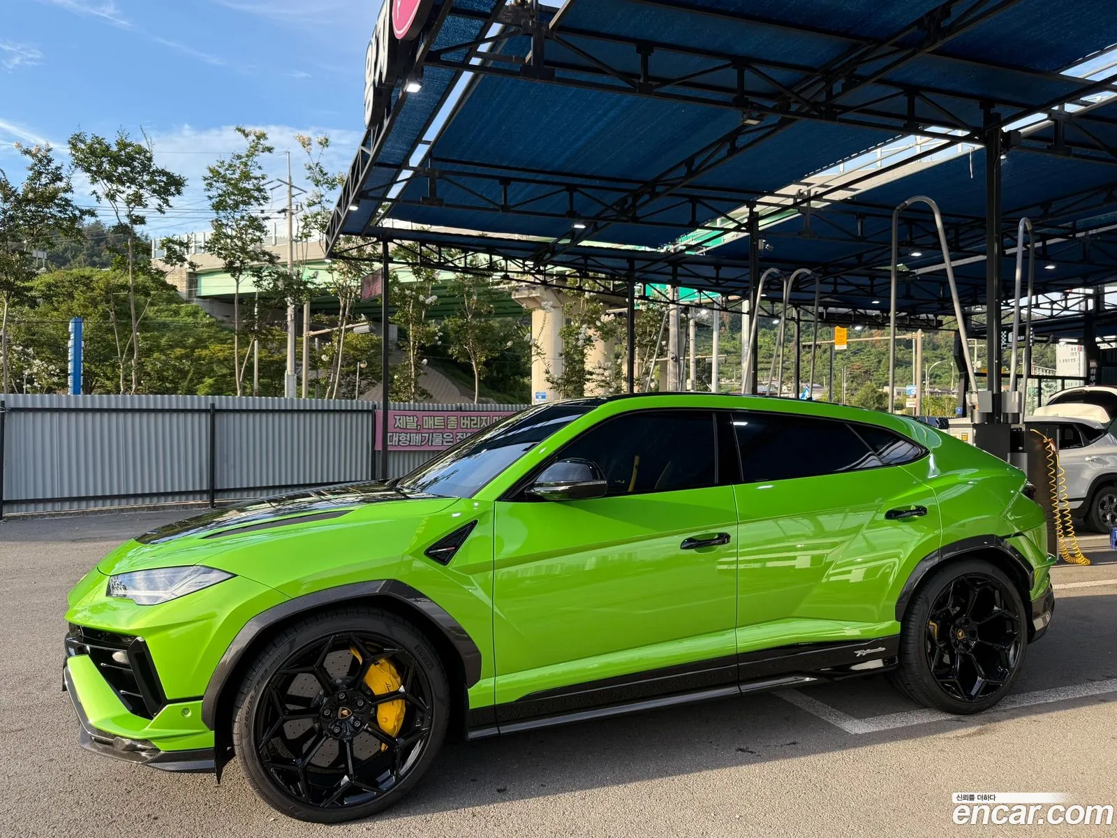 Lamborghini Urus 2024 — 2
