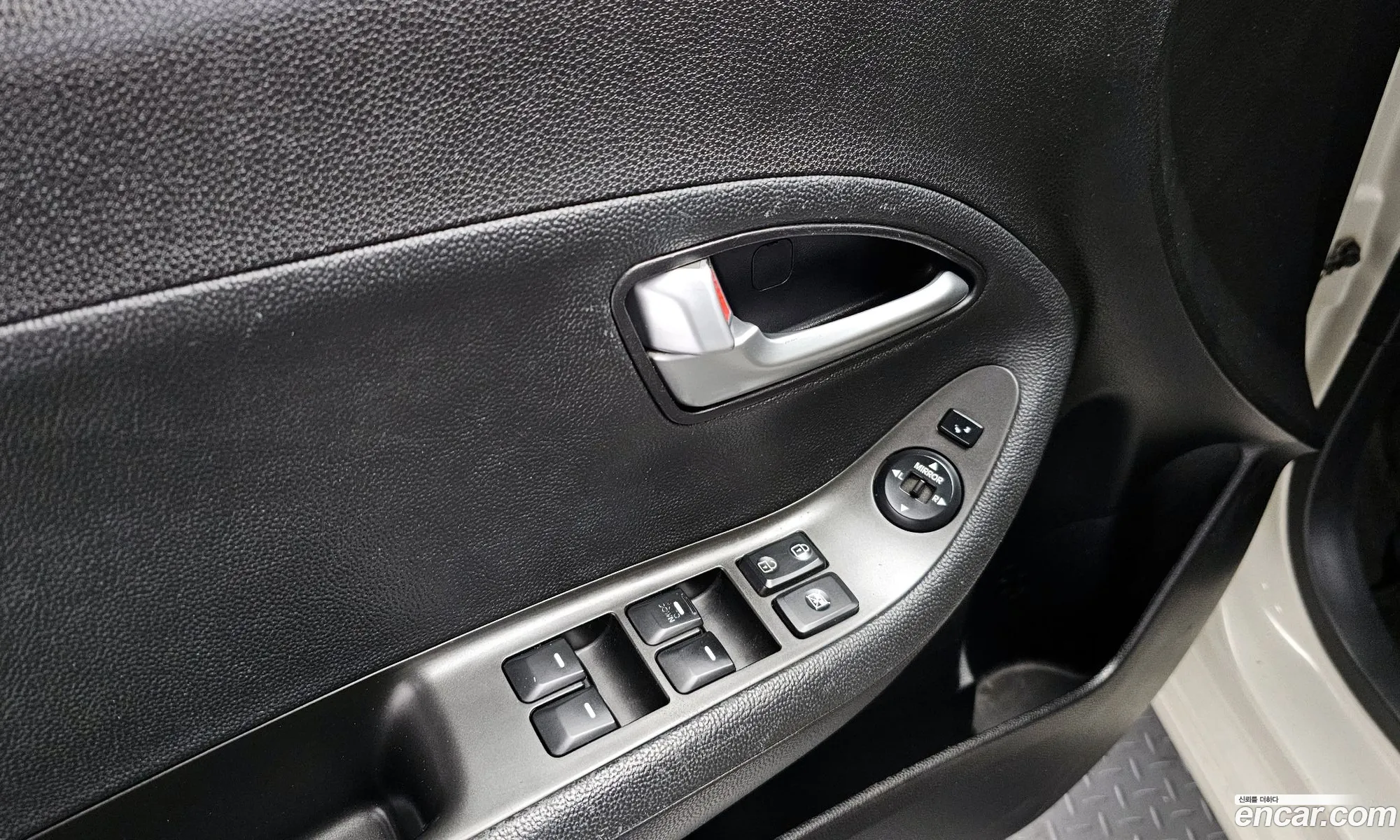 Kia Morning 2013 — 17