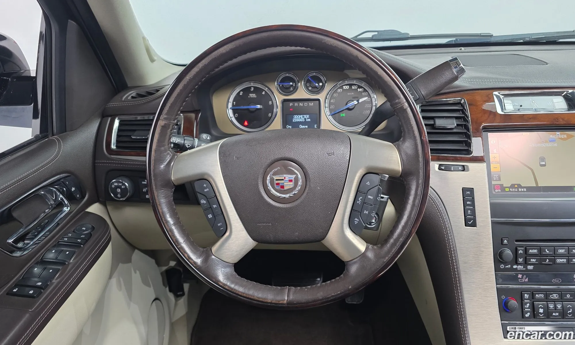 Cadillac Escalade 2012 — 18