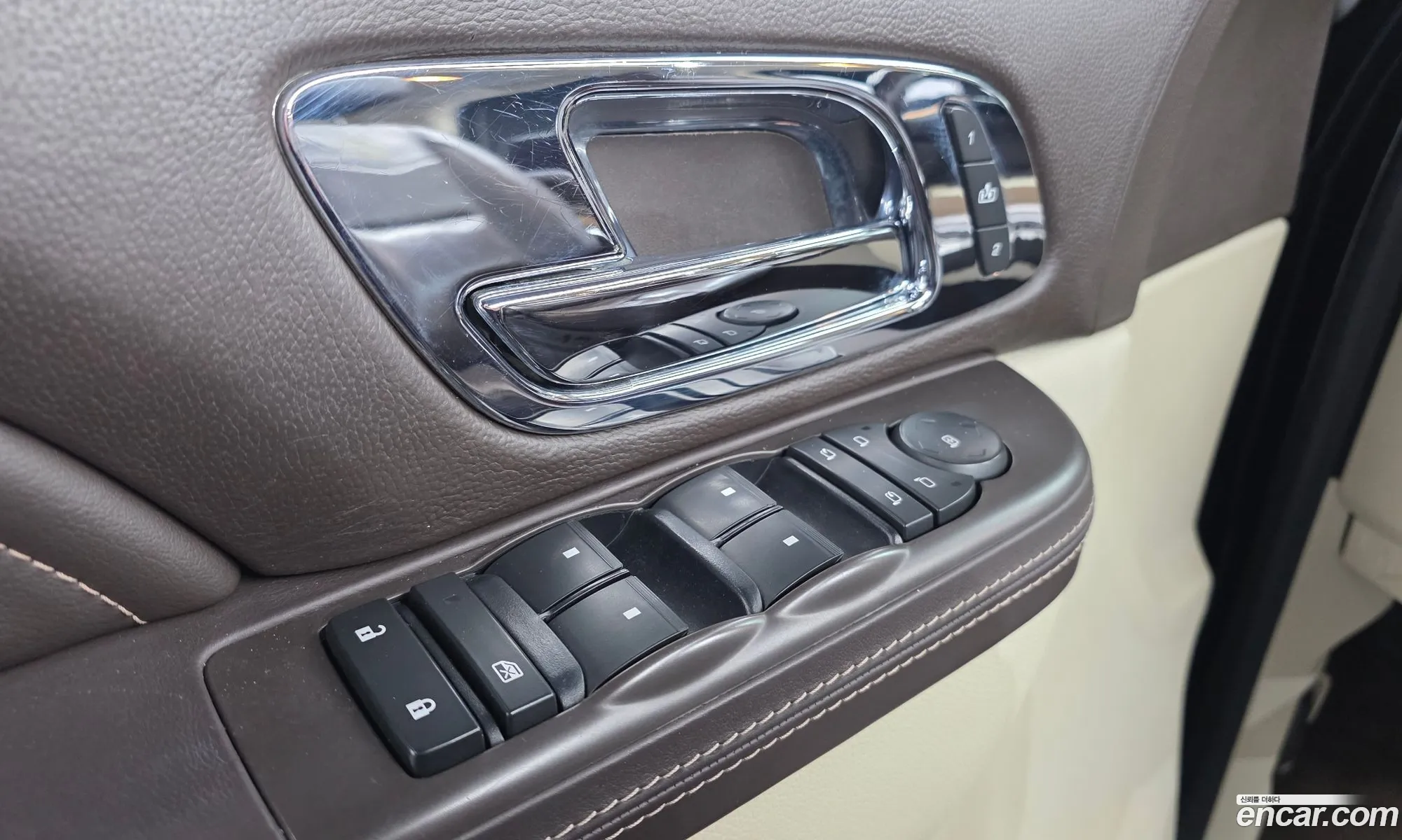 Cadillac Escalade 2012 — 11