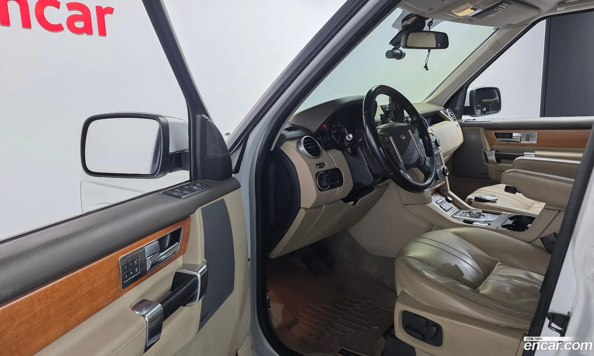 Land Rover Discovery 4 2013 SALLAAAG6DA691089 — 7