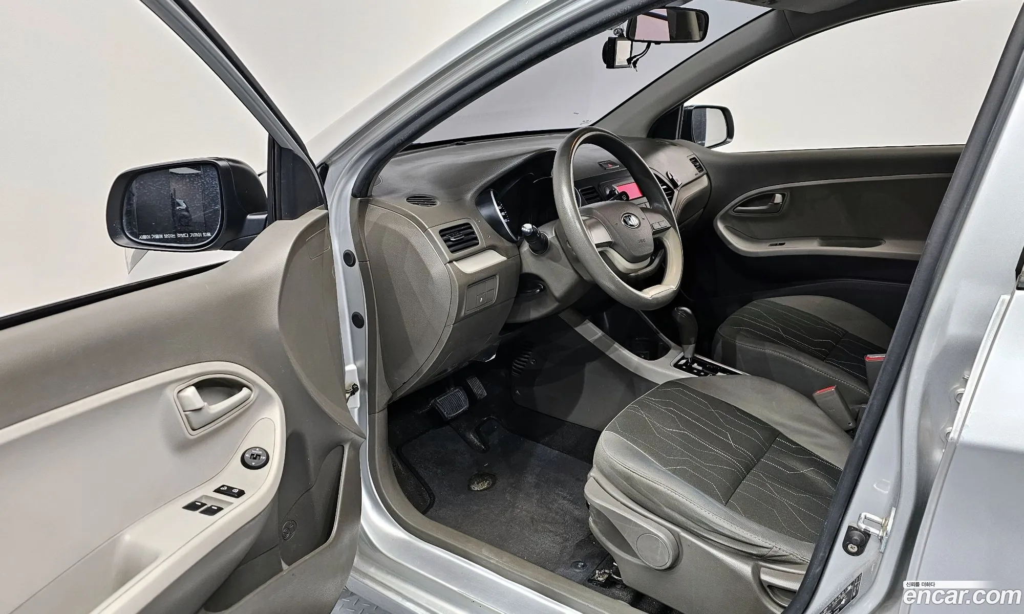 Kia Morning 2015 — 17