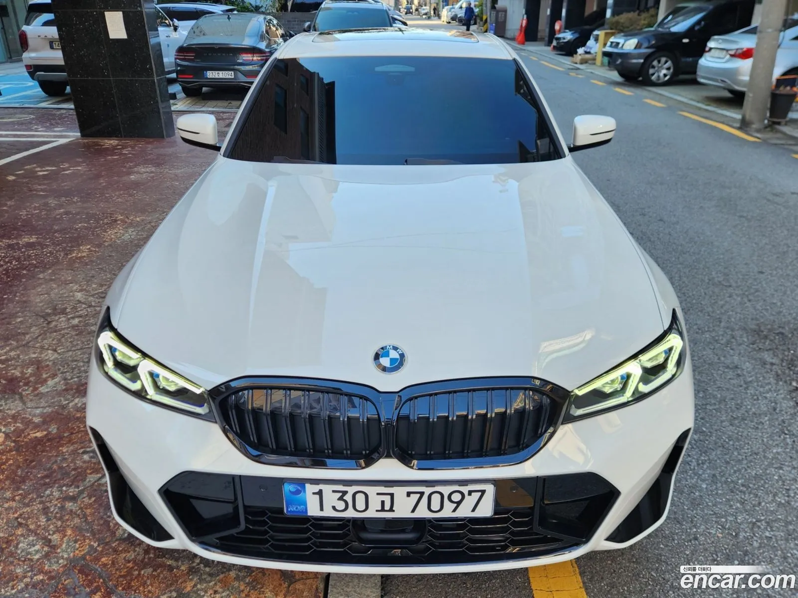 BMW 3 Series 2025 — 18