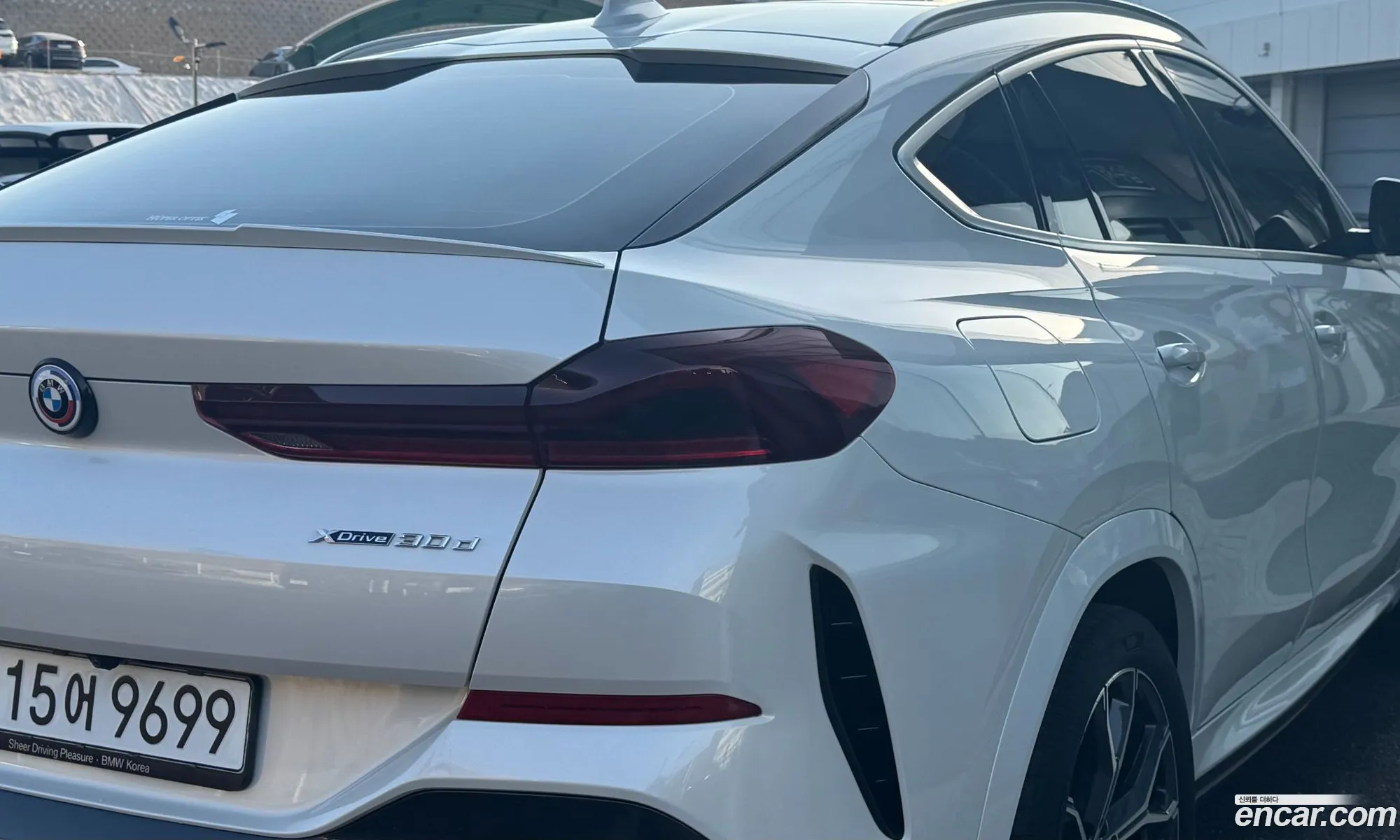 BMW X6 2023 — 19