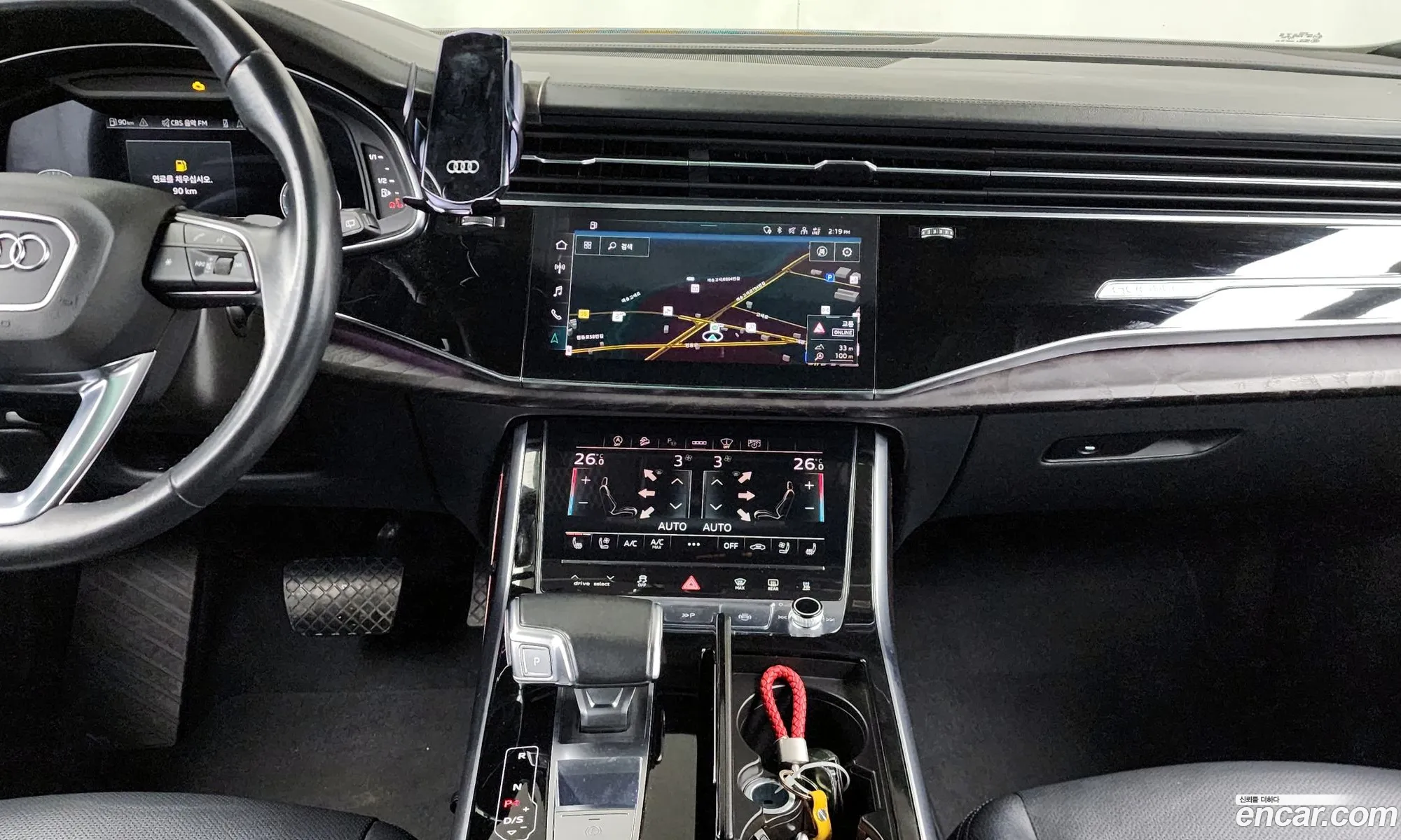 Audi Q8 2022 WAUZZZF15ND000851 — 19
