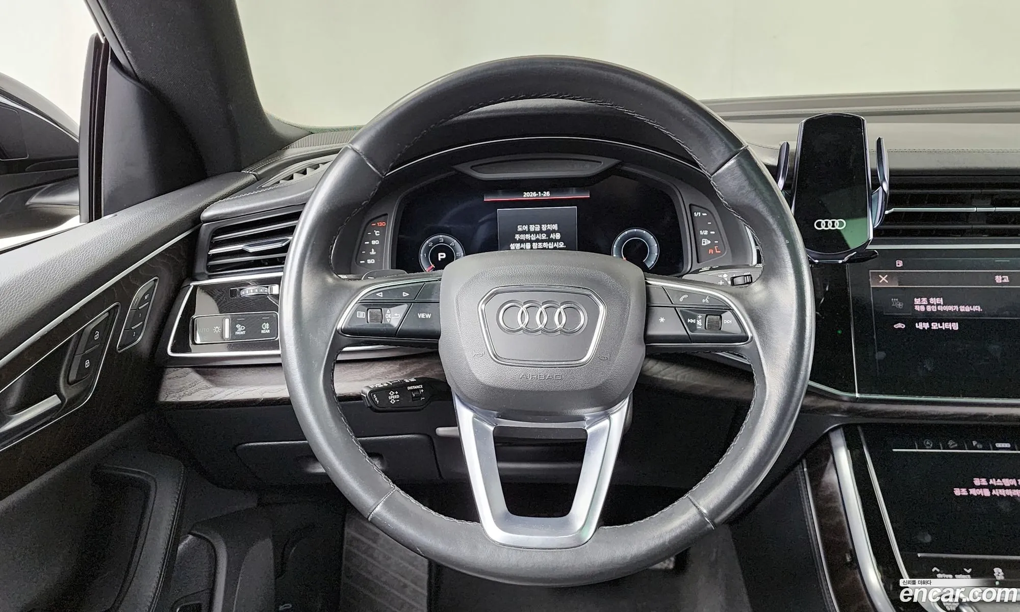 Audi Q8 2022 WAUZZZF15ND000851 — 7