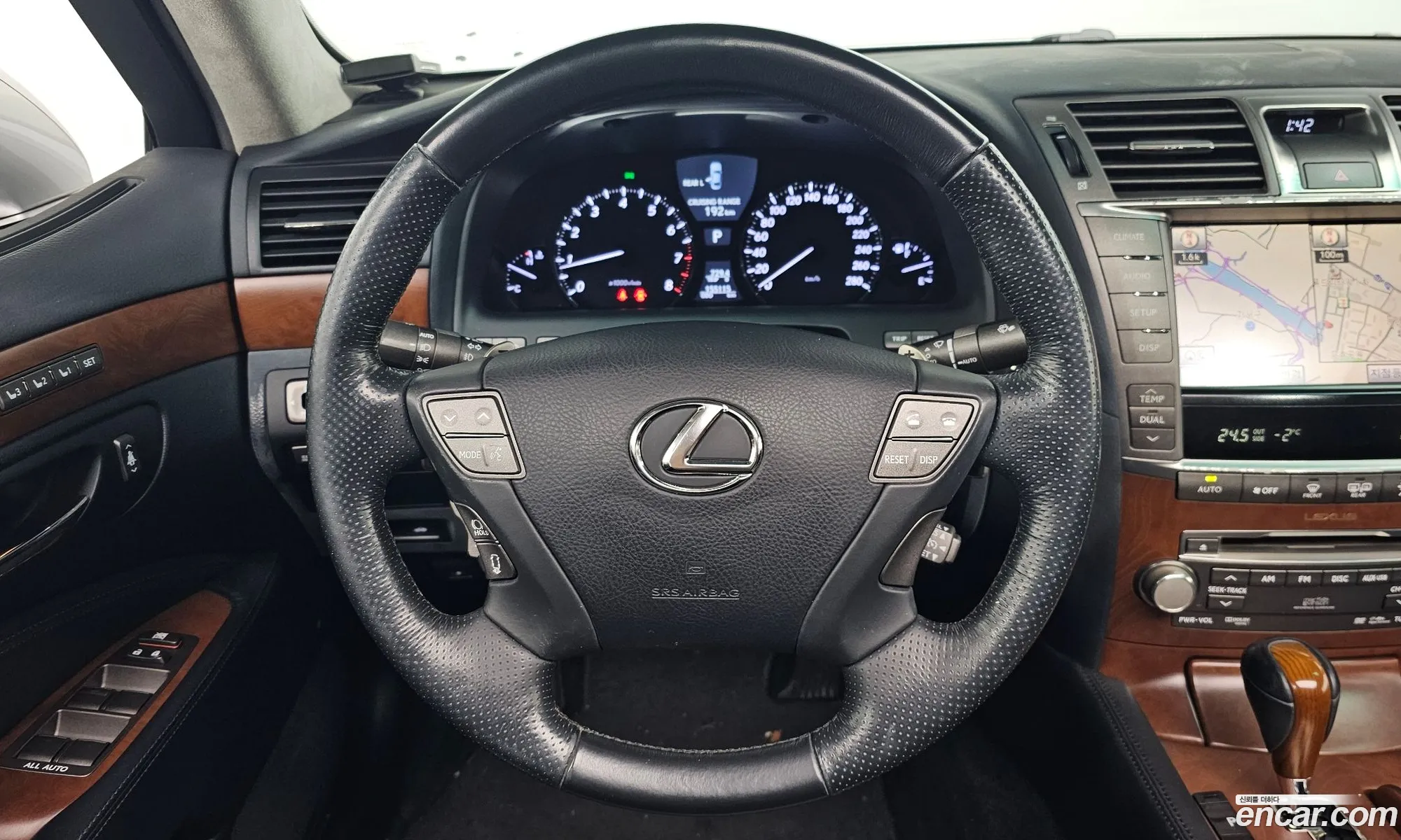 Lexus LS460 2011 — 7