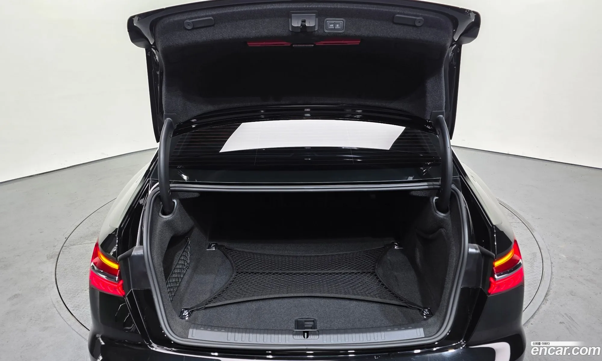 Audi A6 2021 WAUZZZF29MN103577 — 10