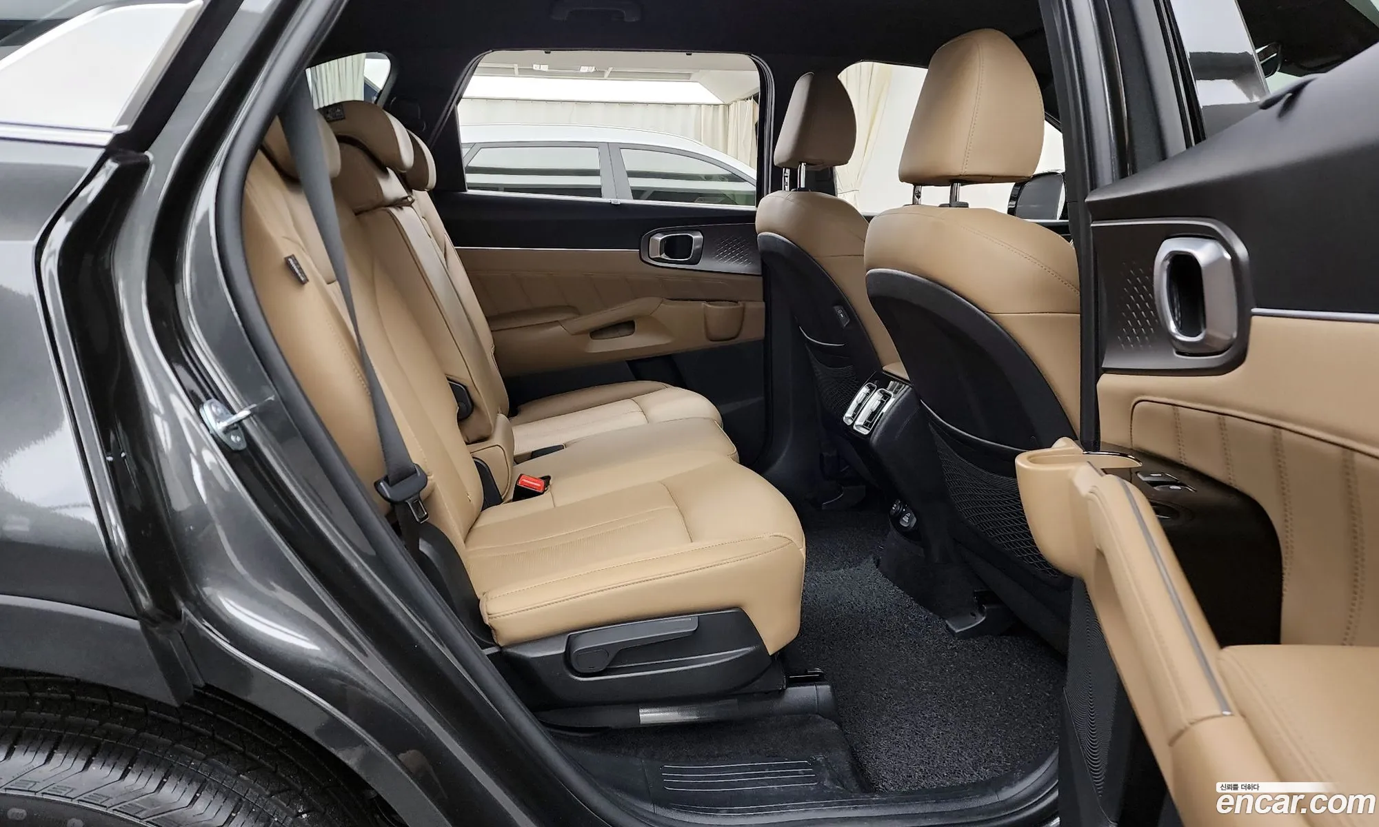 Kia Sorento 2025 — 4